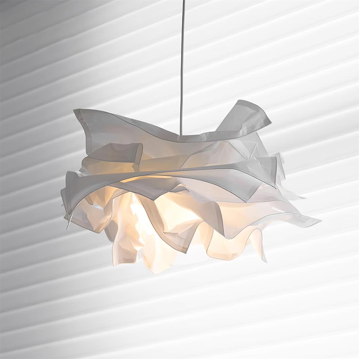 Neroleyen Pendant Light