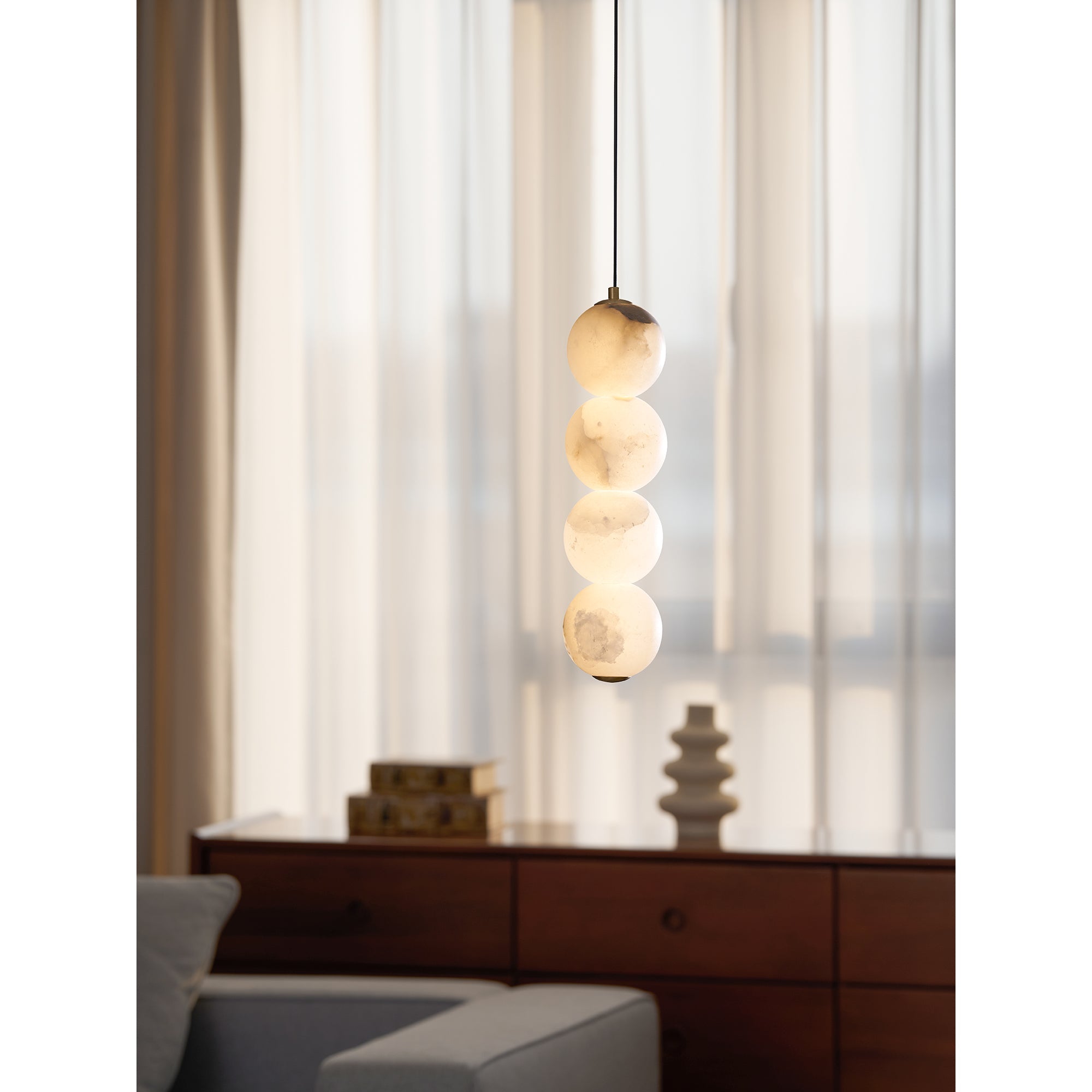 Torlenor Alabaster Pendant Light