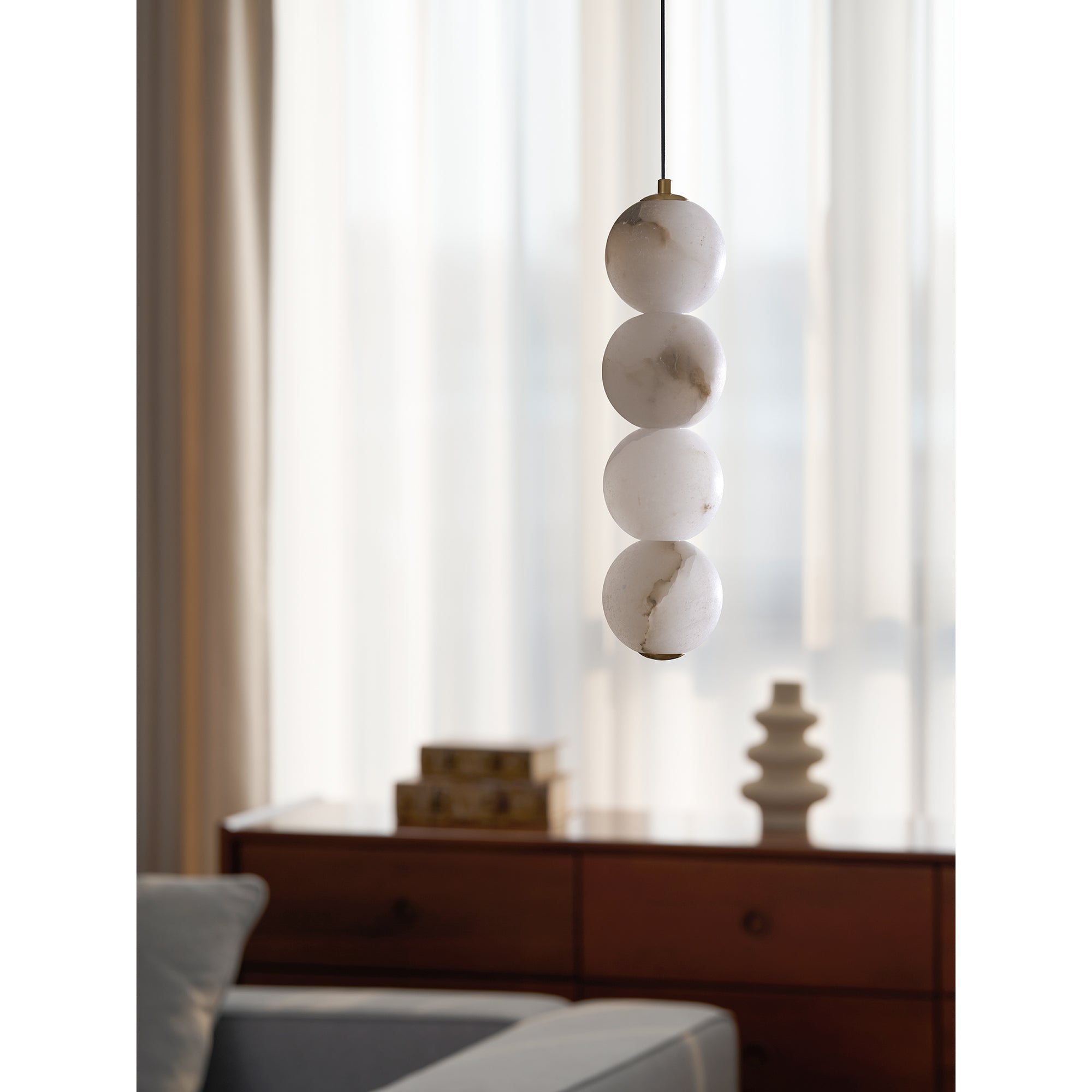 Torlenor Alabaster Pendant Light