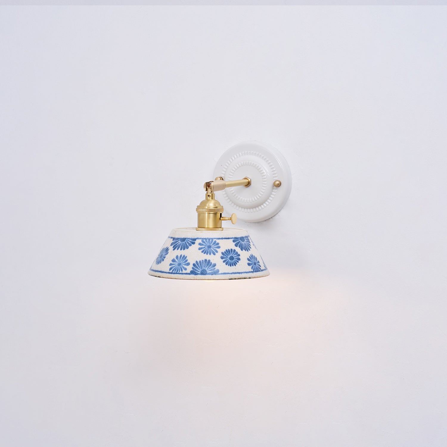 Belu Wall Light
