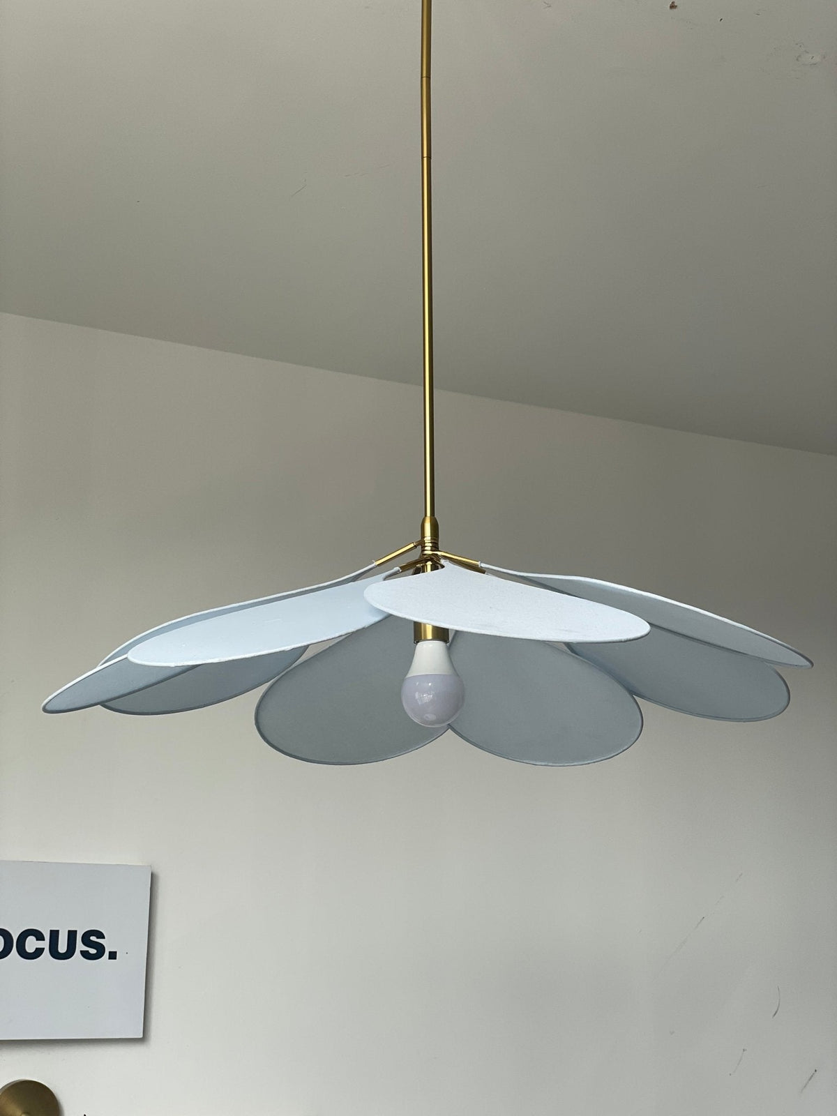 Precieuse Petals Pendant Lamp - Vakkerlight