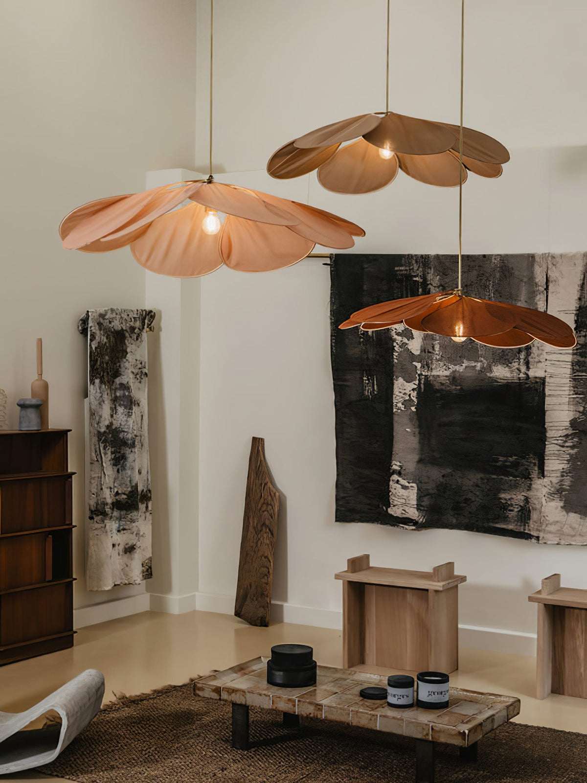 Foxli Petal Pendant Light
