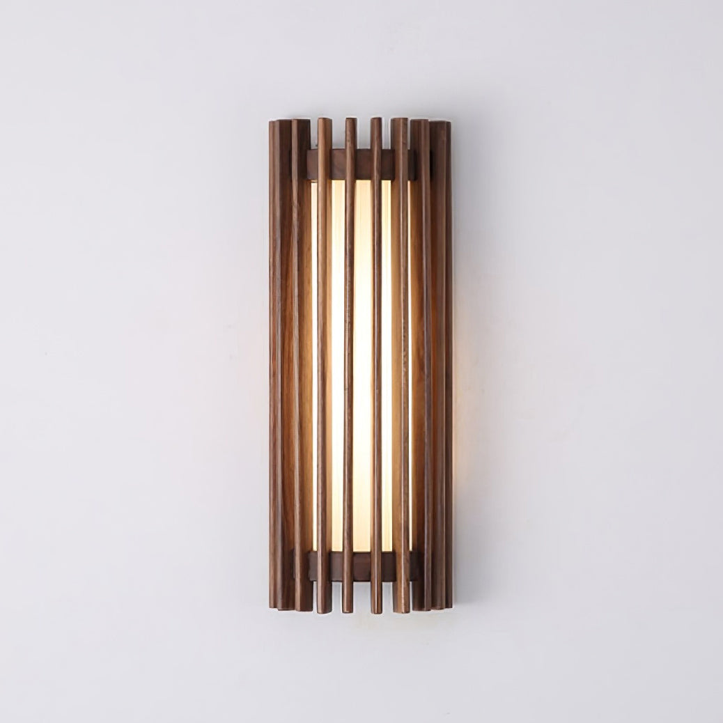 Wynenio Wall Light