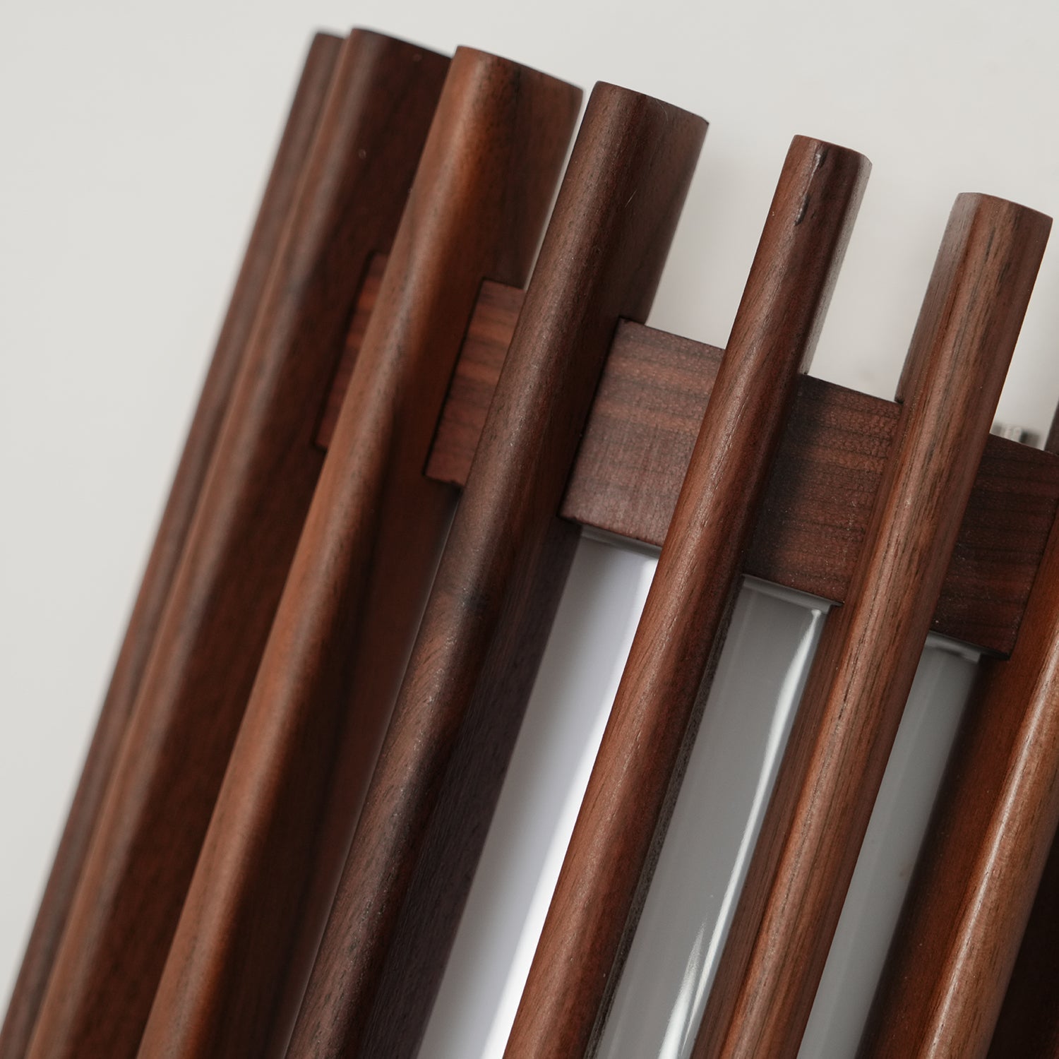 Wynenio Wall Light