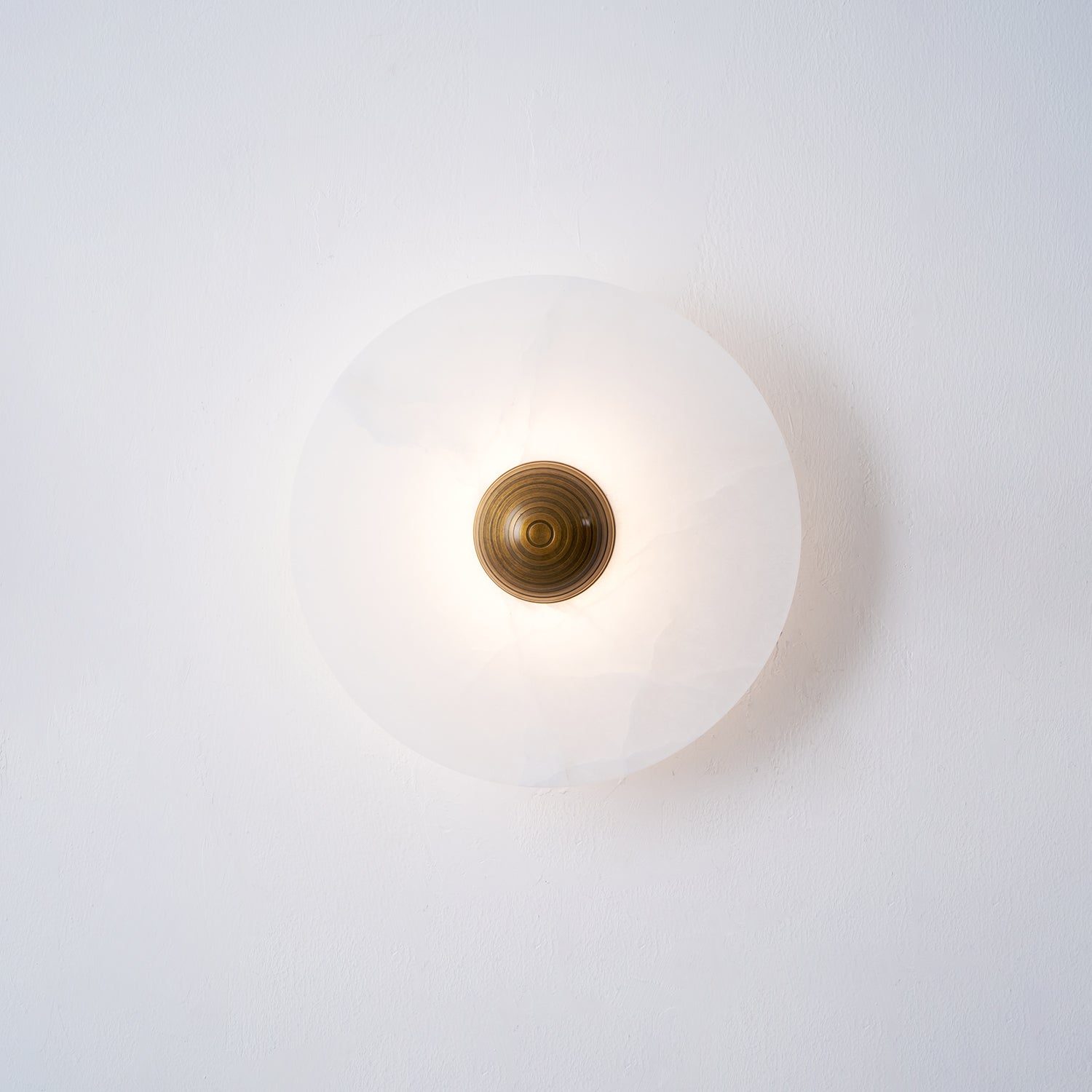 Jorliey Round Wall Light