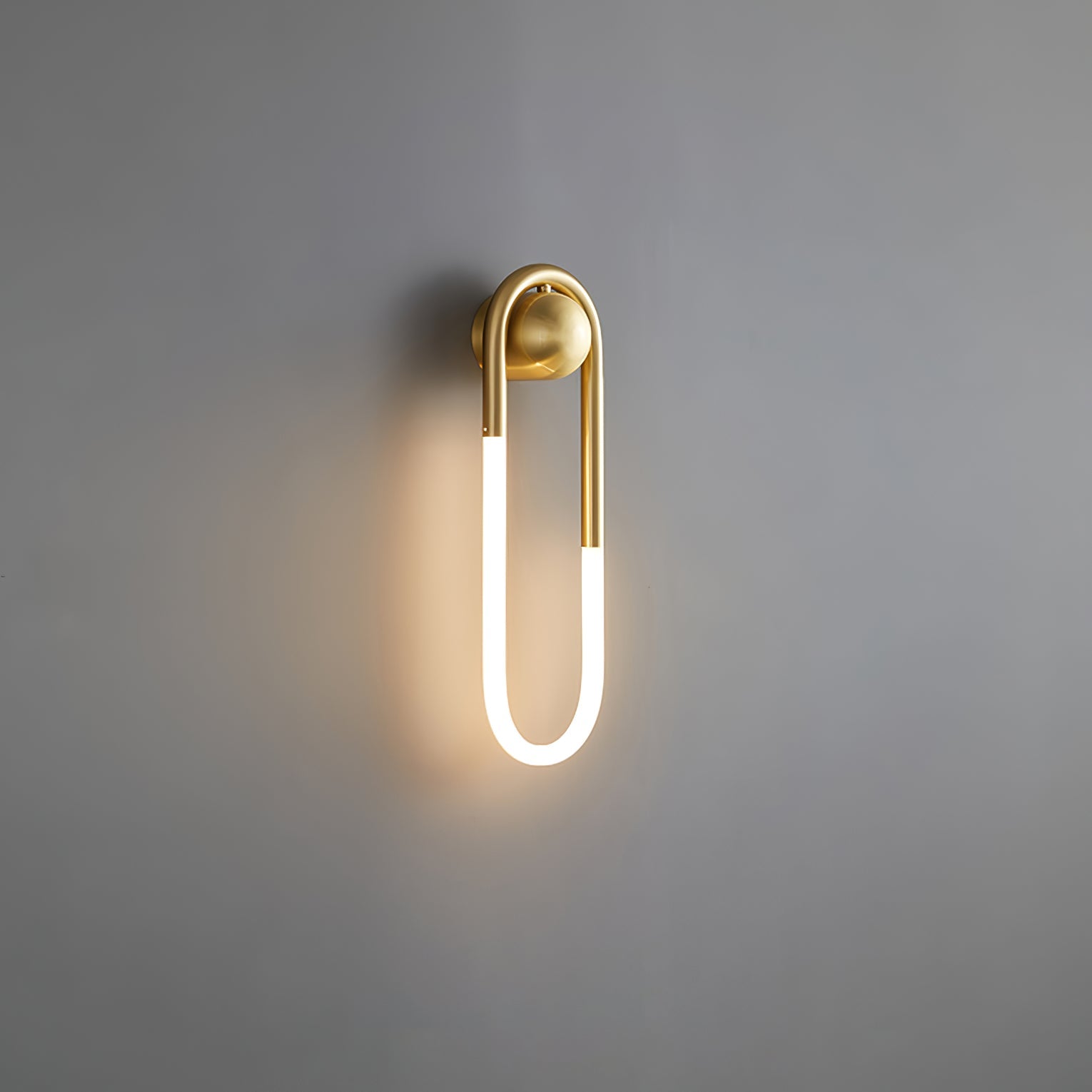 Macove Loop Wall Light
