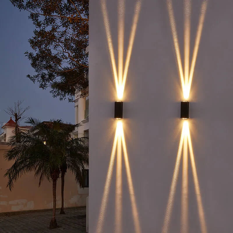 Eveden Outdoor Wall Light