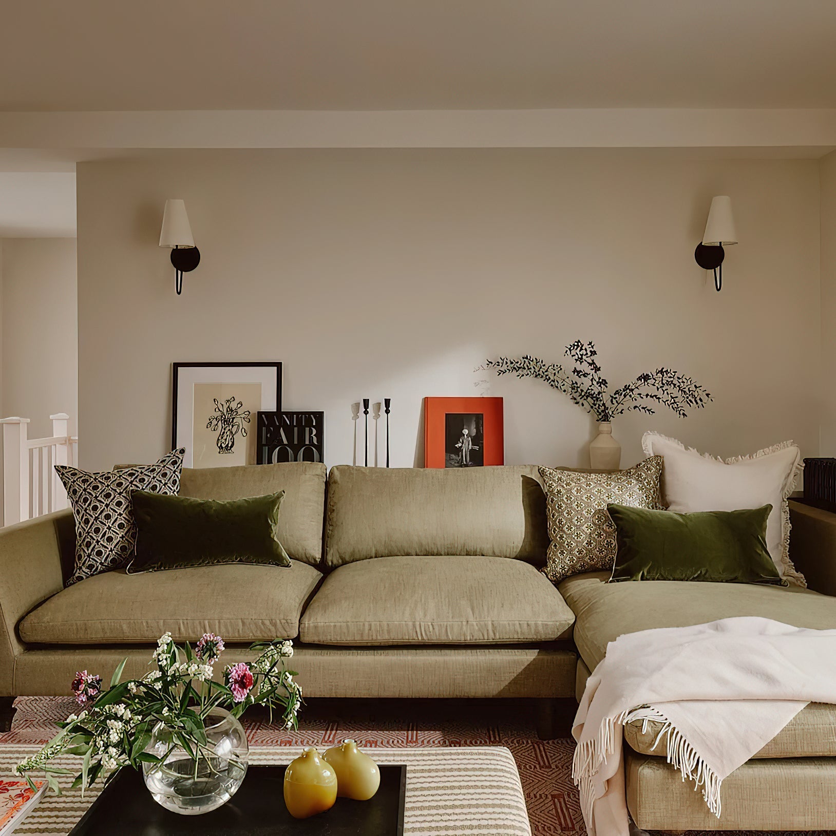 Aron Wall Light