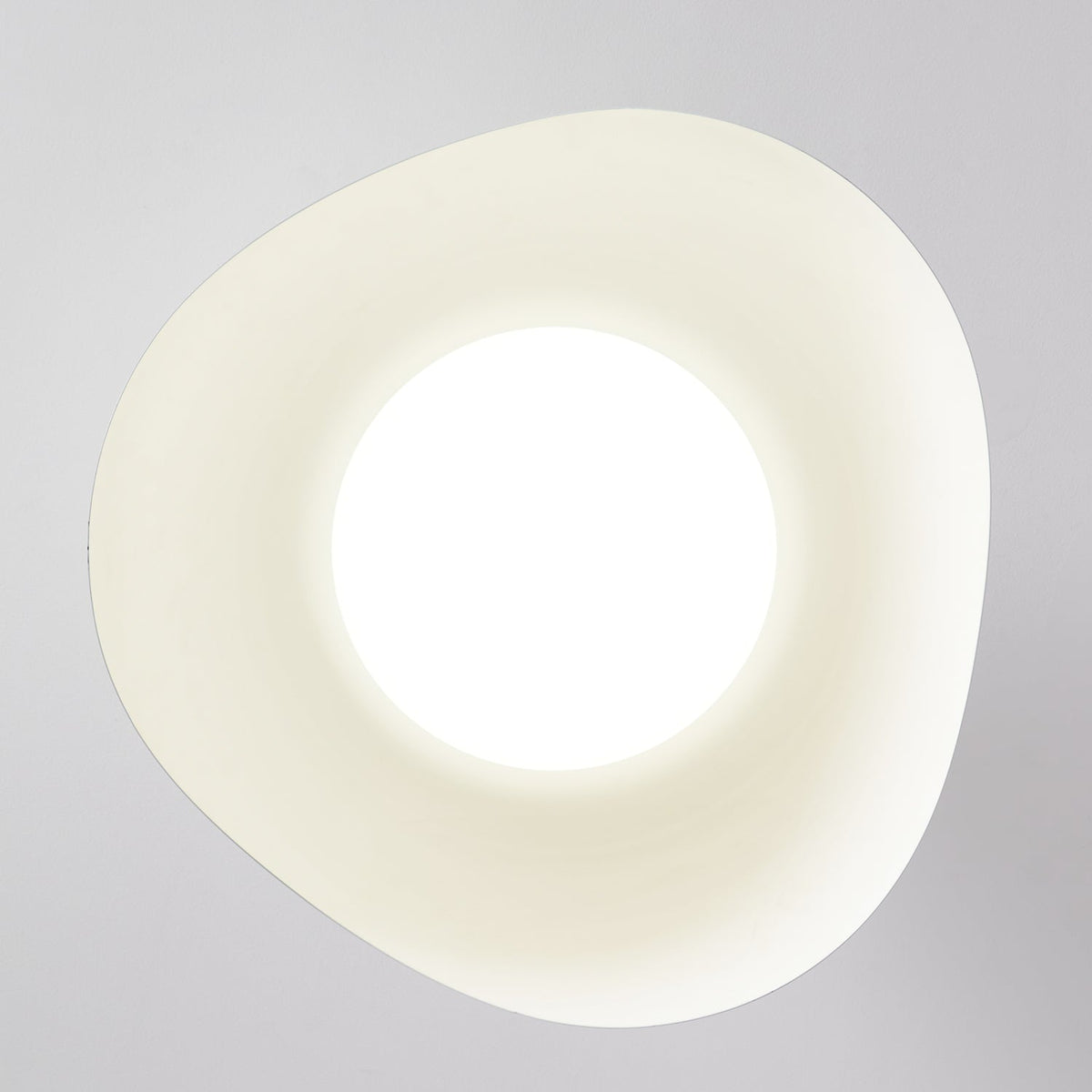 Serene Wave Ceiling Light - Vakkerlight