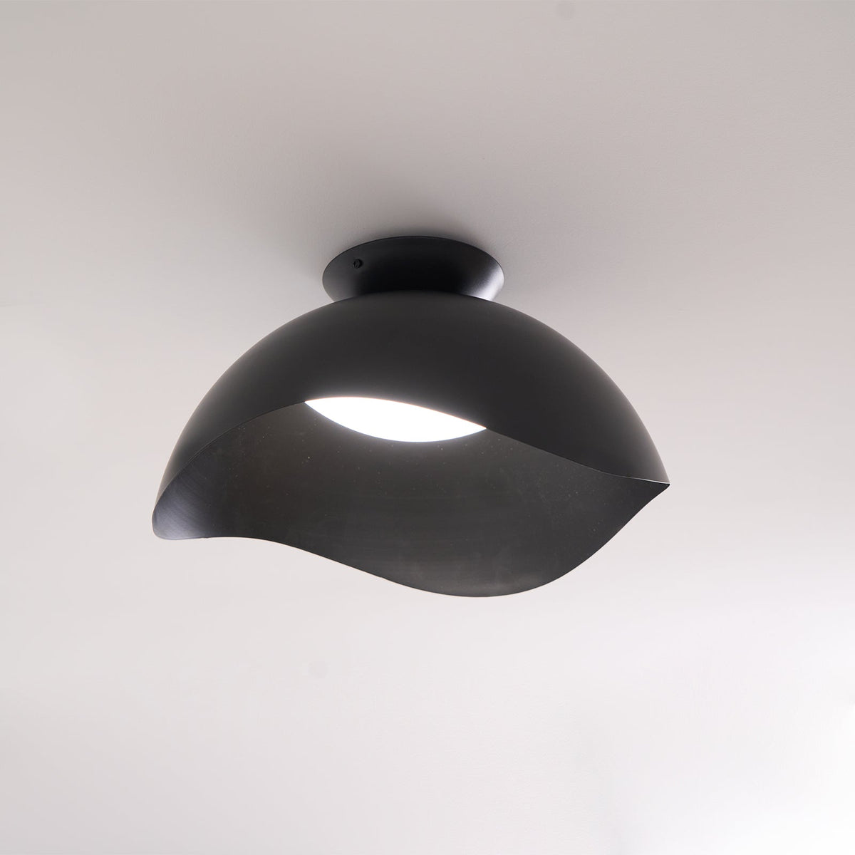 Serene Wave Ceiling Light – detail 35