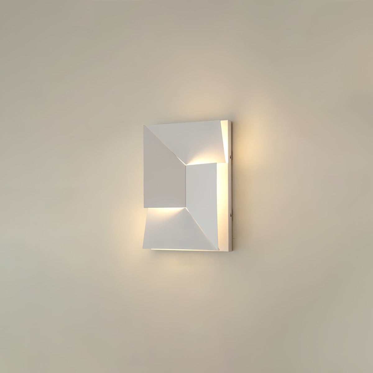 Mellenus Geometric Wall Light