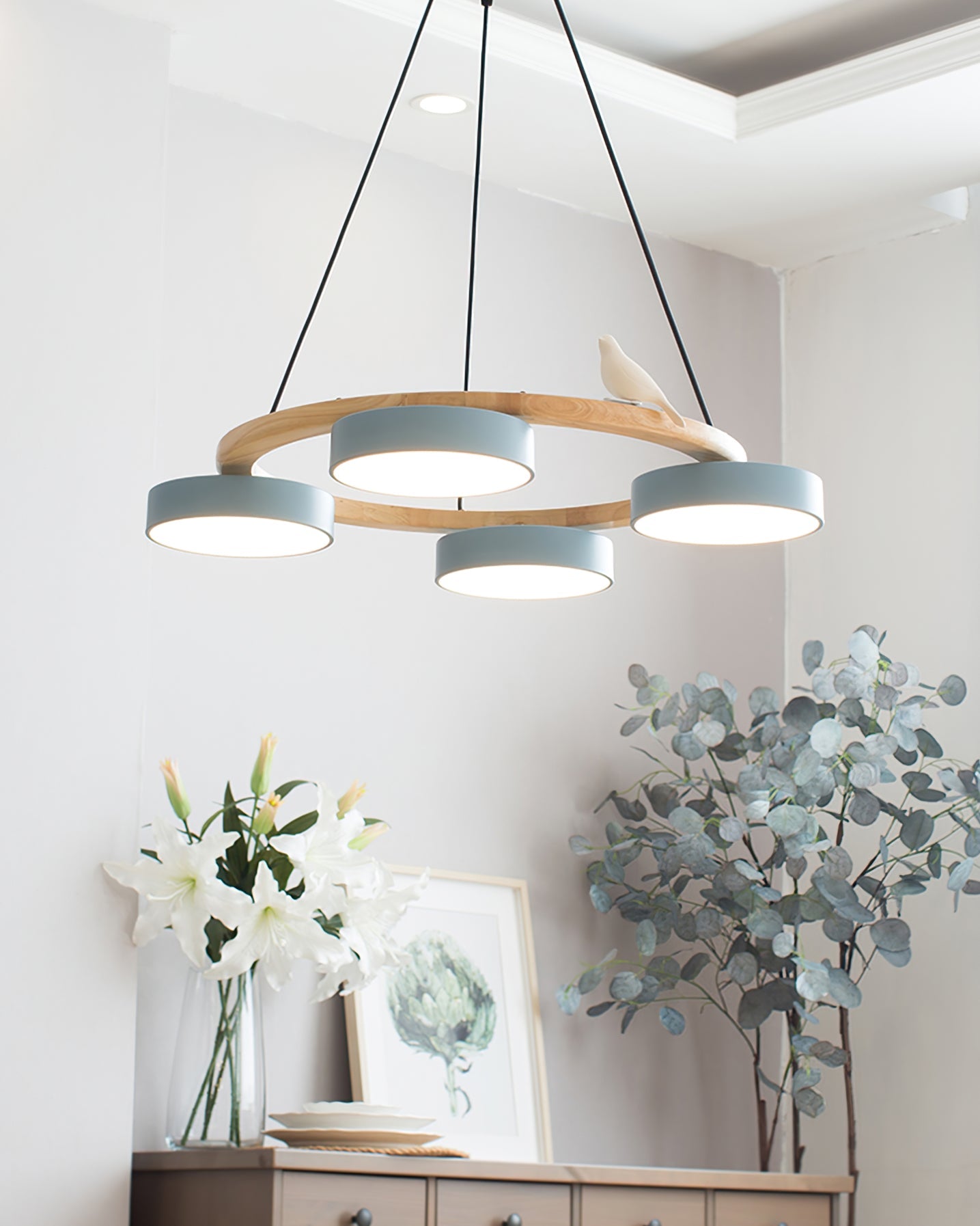 Halevira Round Pendant Light