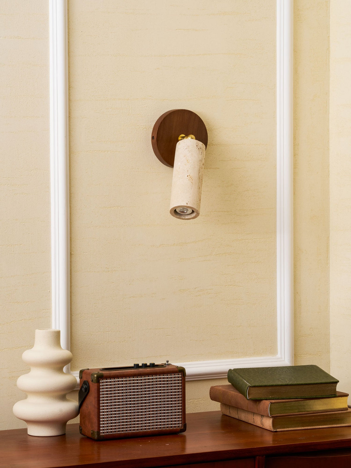 Solis Stone Spotlight – detail 37