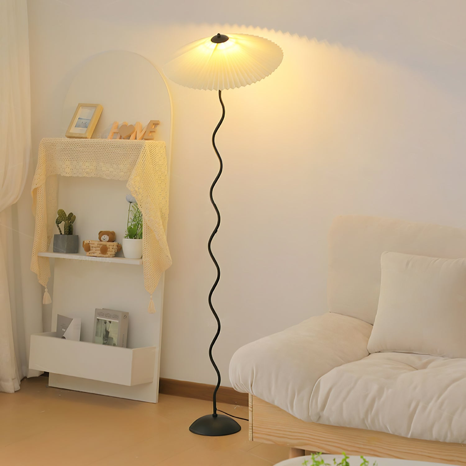 Doveorio Wavy Floor Lamp