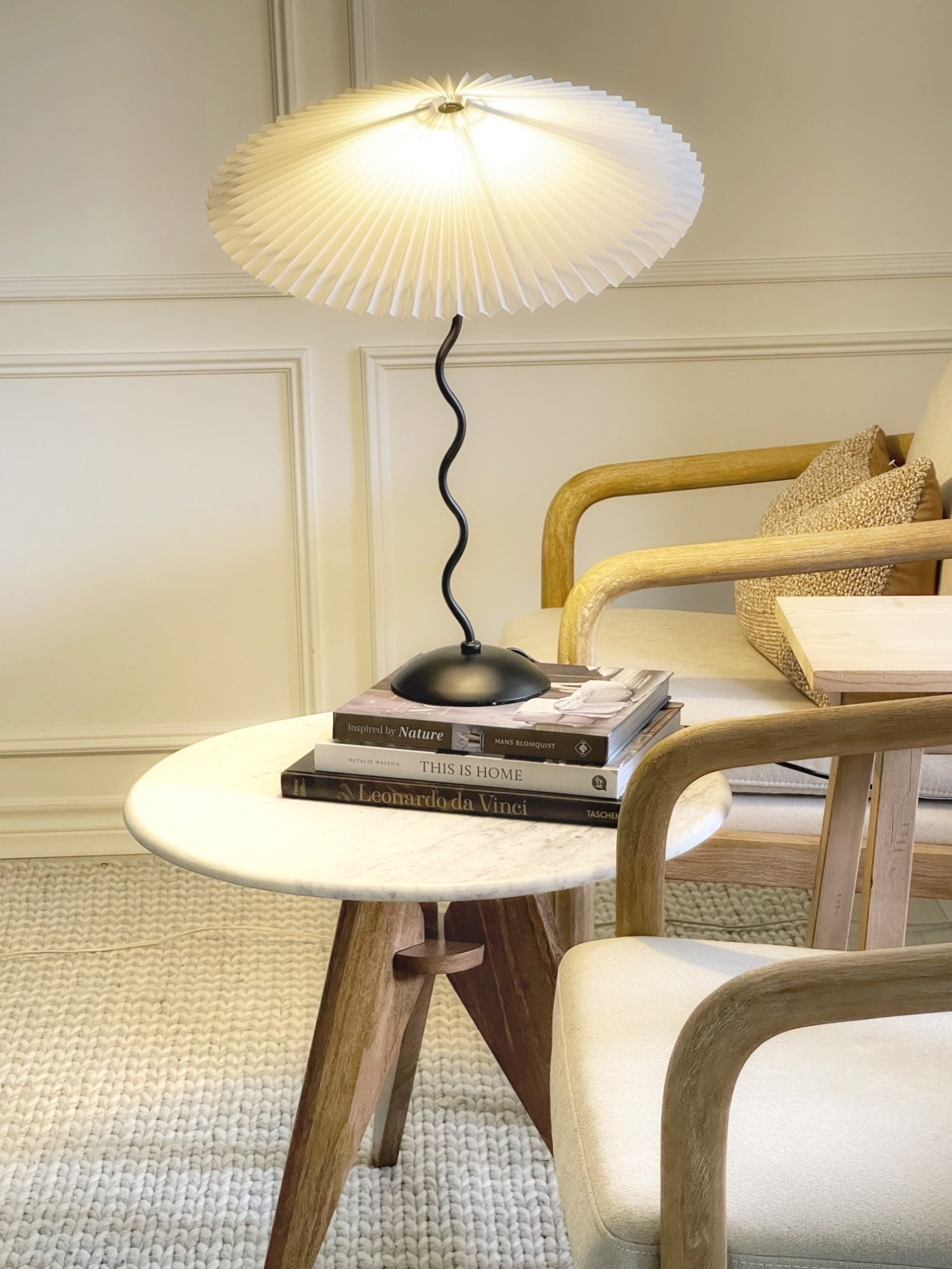 Rion Wavy Table Lamp