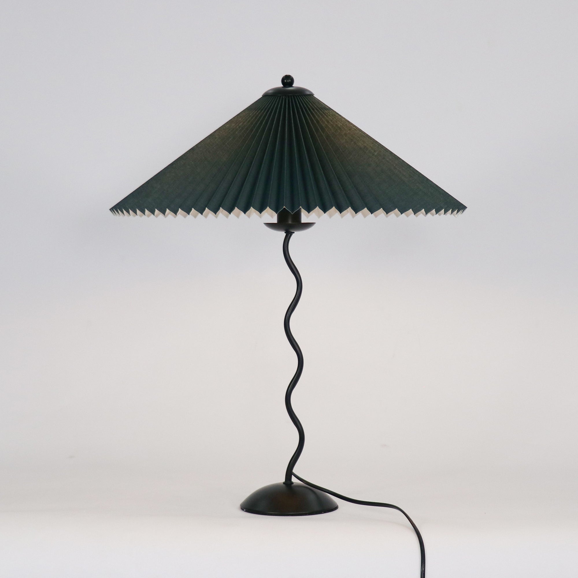 Rion Wavy Table Lamp
