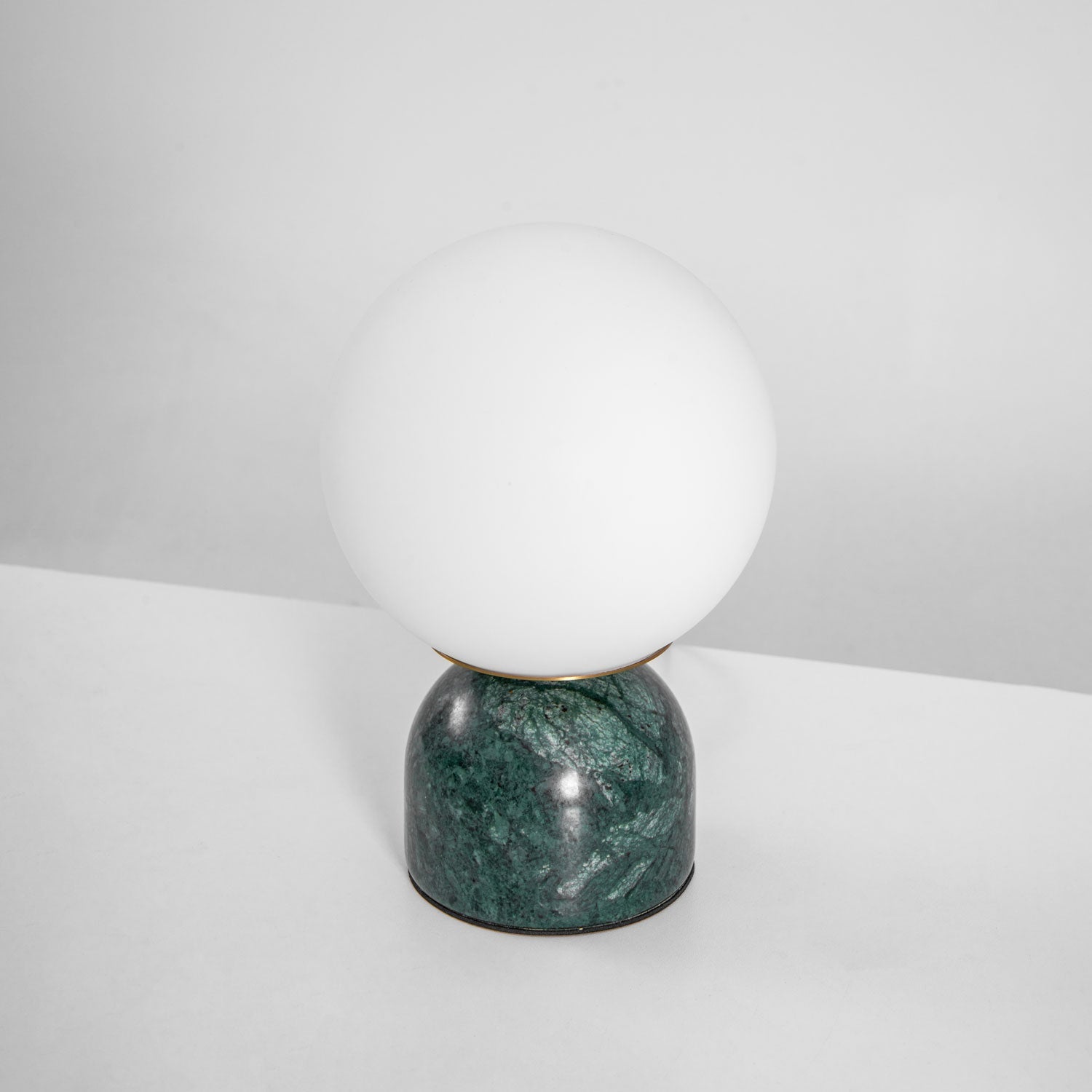 Okavo Globe Table Lamp