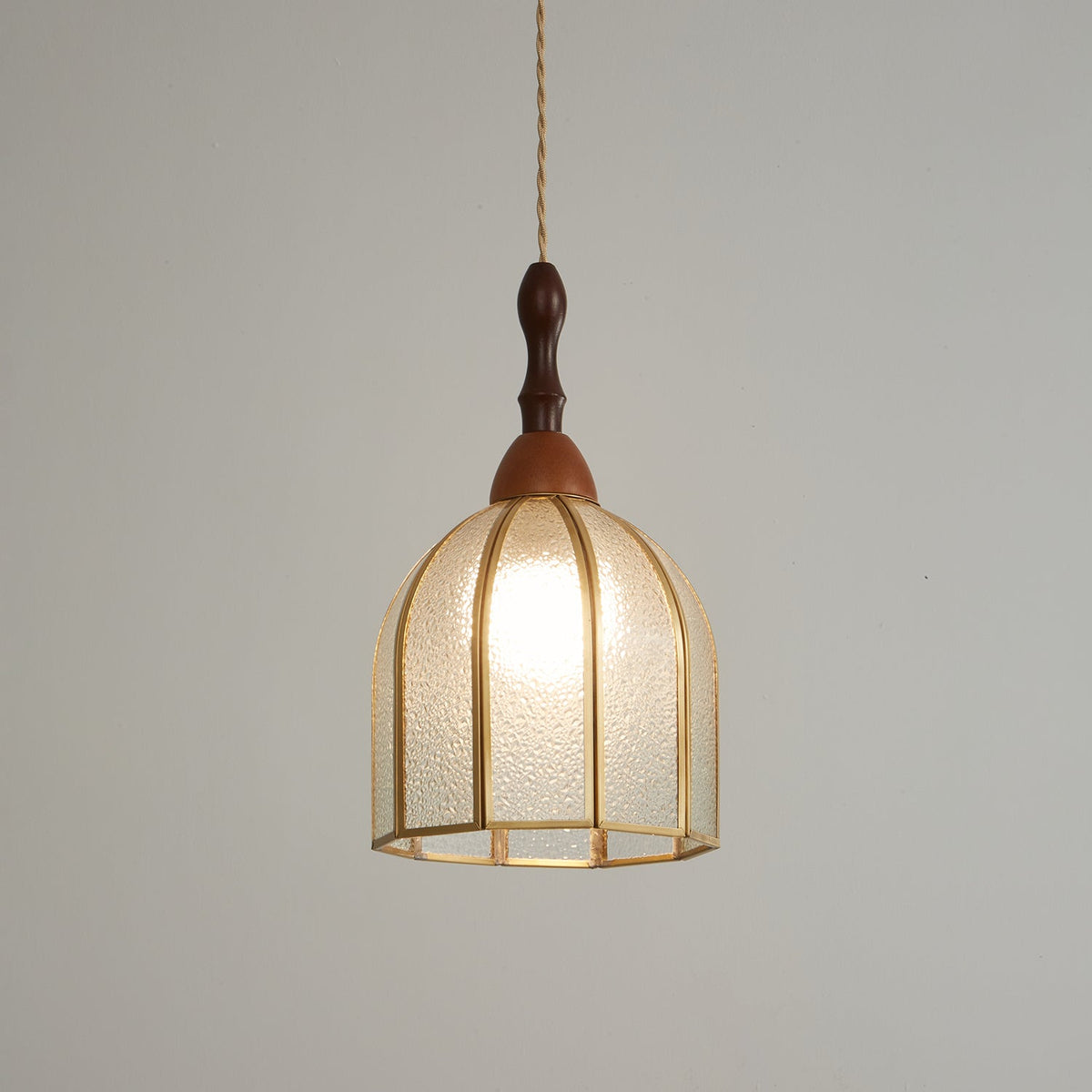 Tiffany Stained Glass Pendant Lamp - Vakkerlight