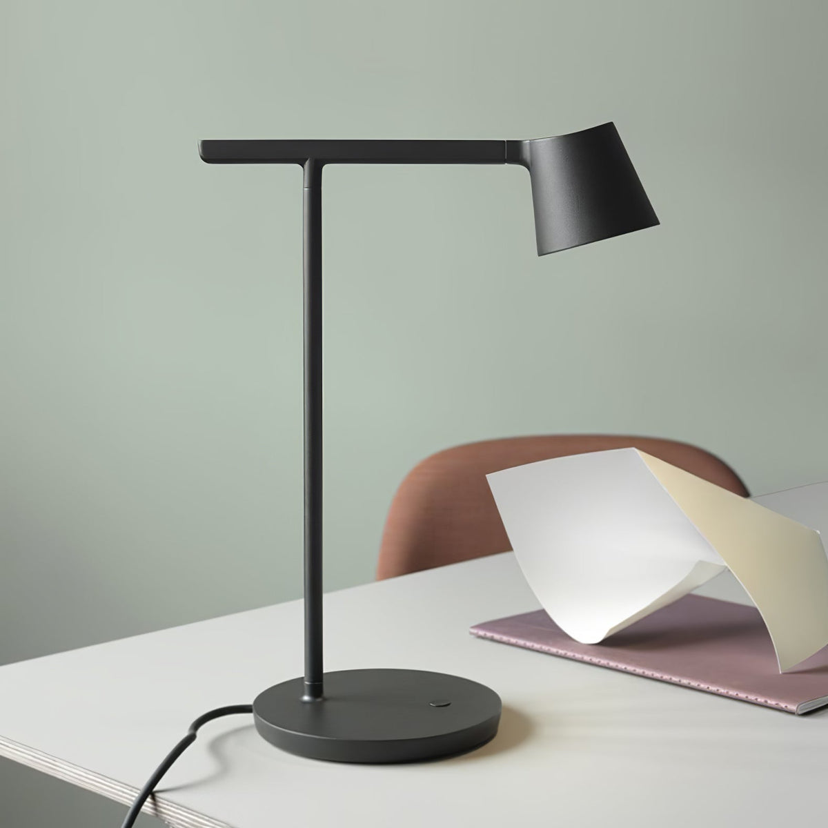 Core Table Lamp – detail 2