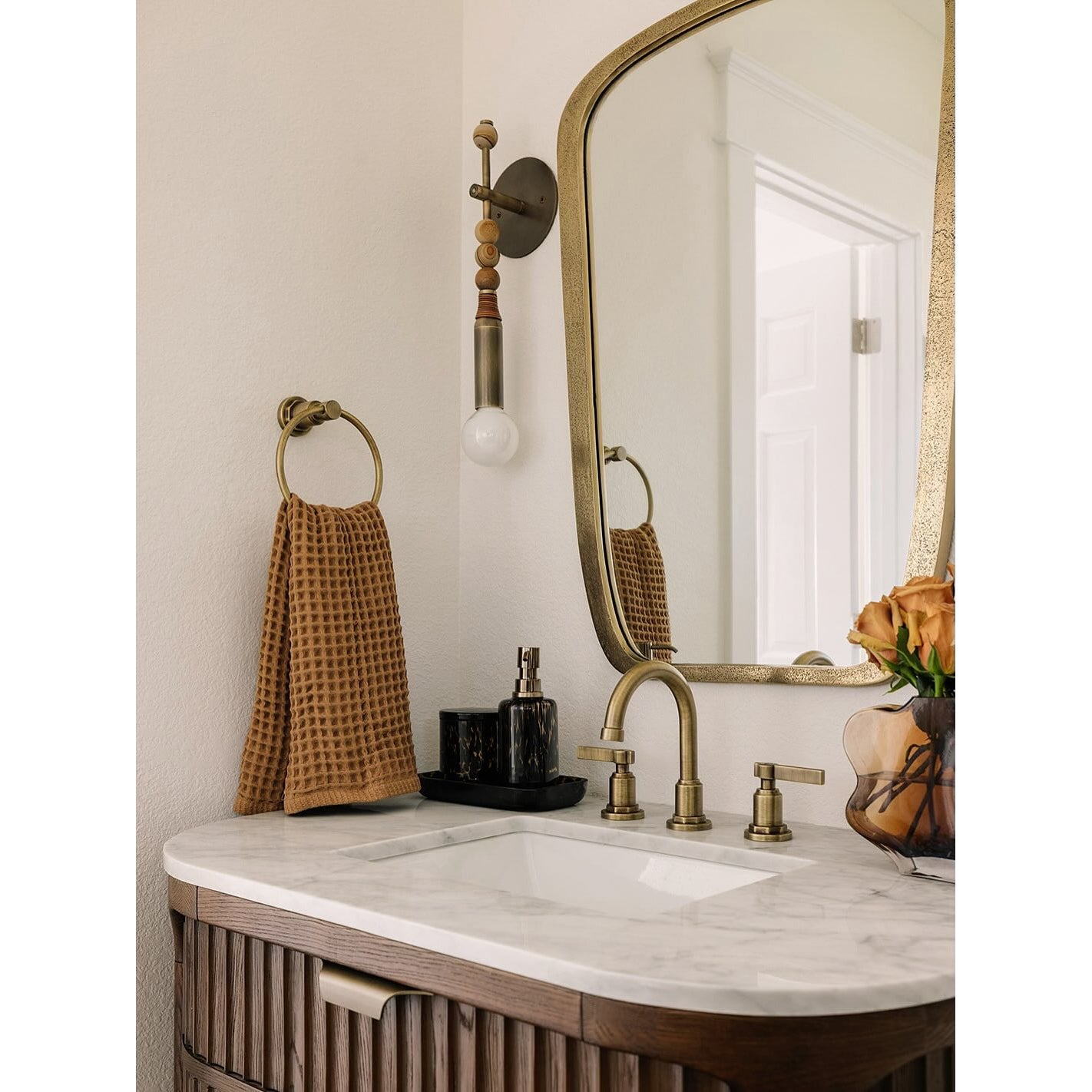 Orion Wall Light