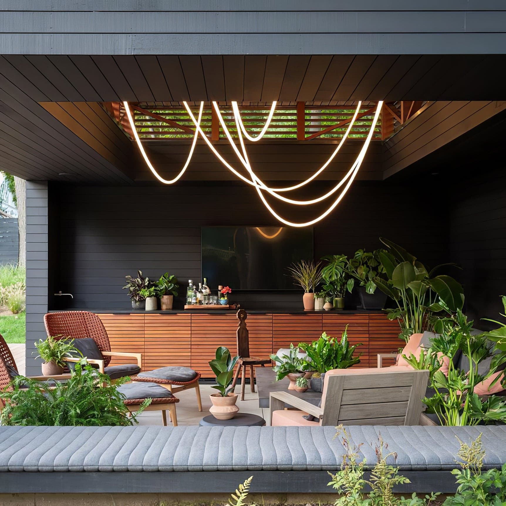 Yaralen Flexible Pendant Light