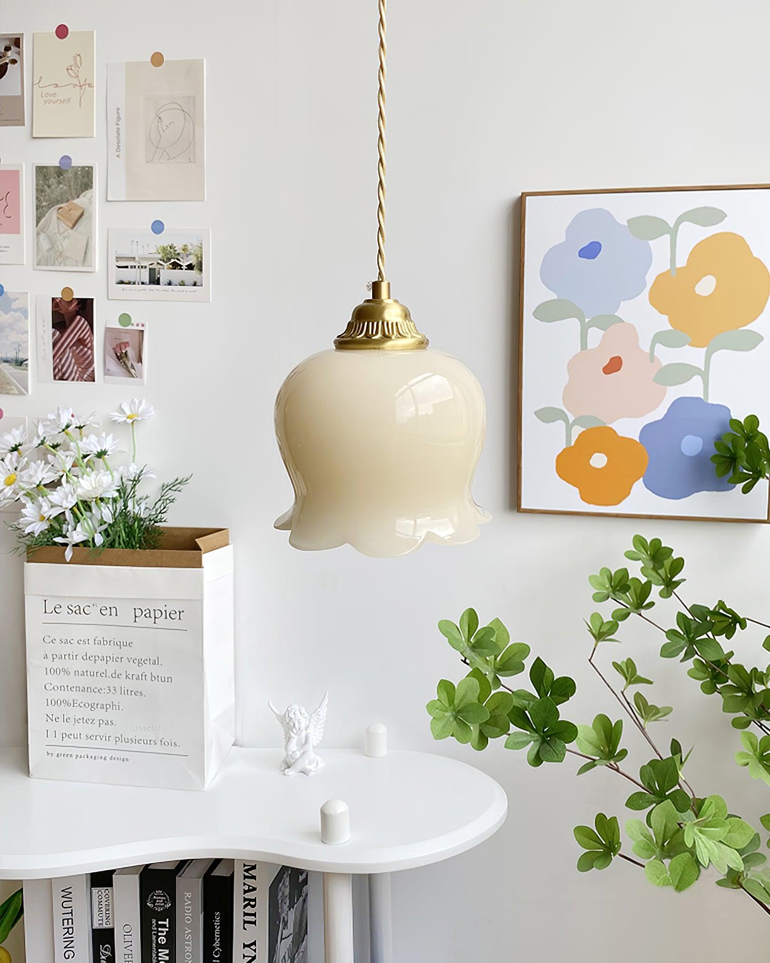 Emaley Flower Pendant Light