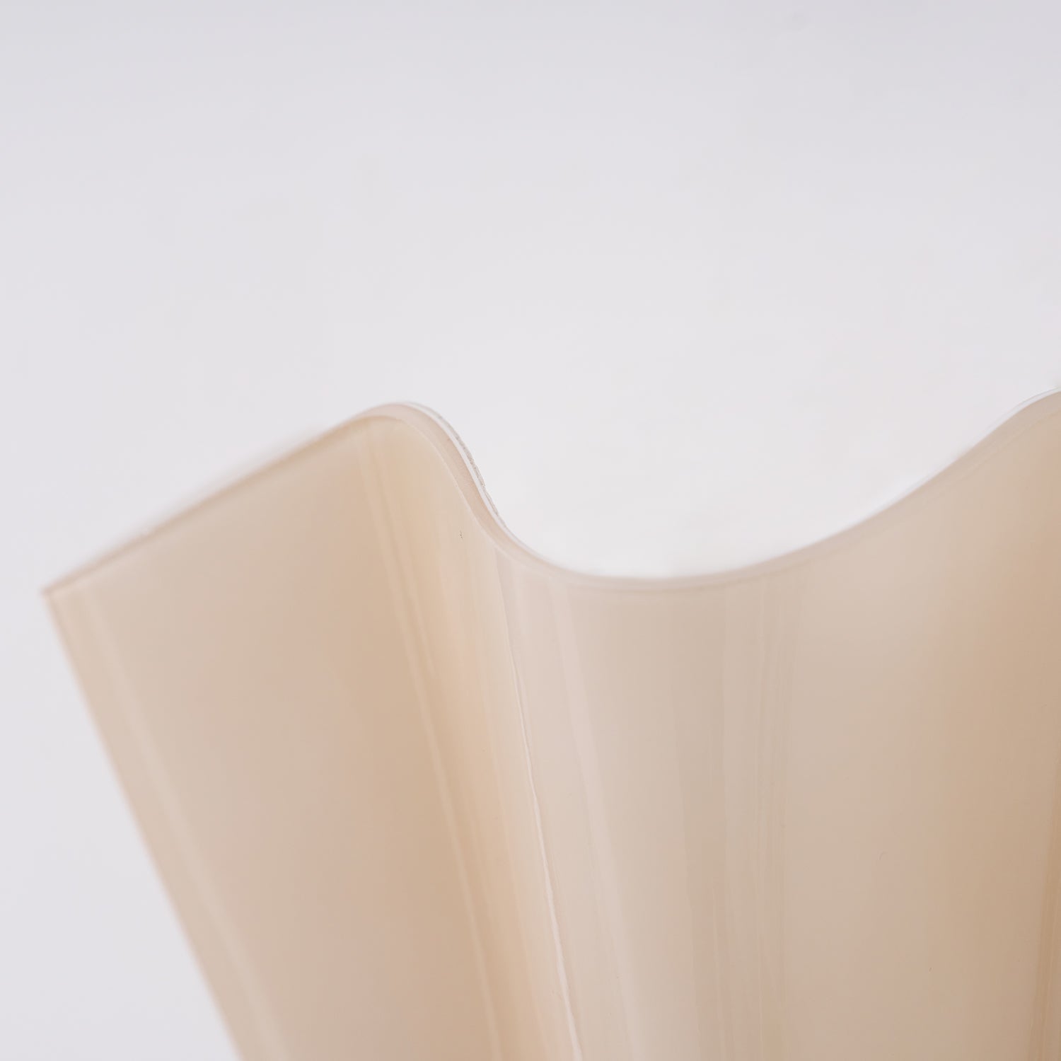 Emuna Shell shape Wall Light
