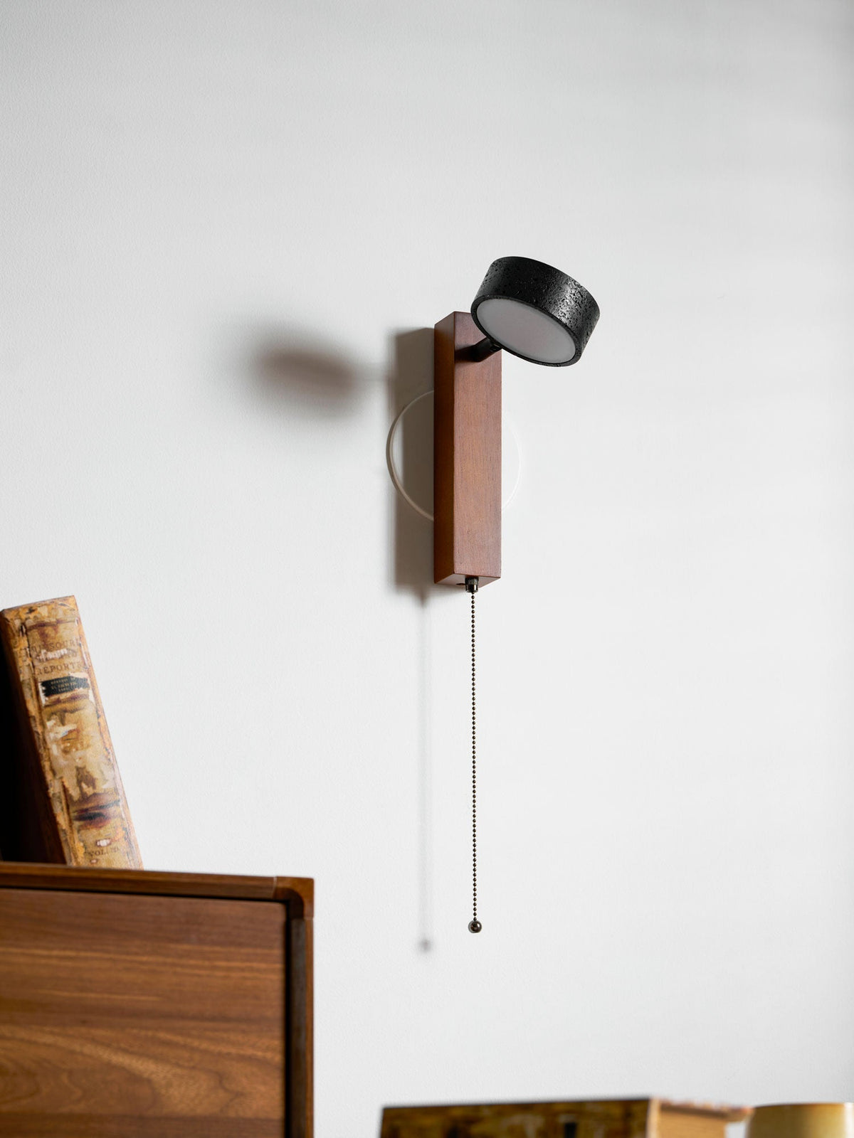 Vera Wall Sconce – detail 27