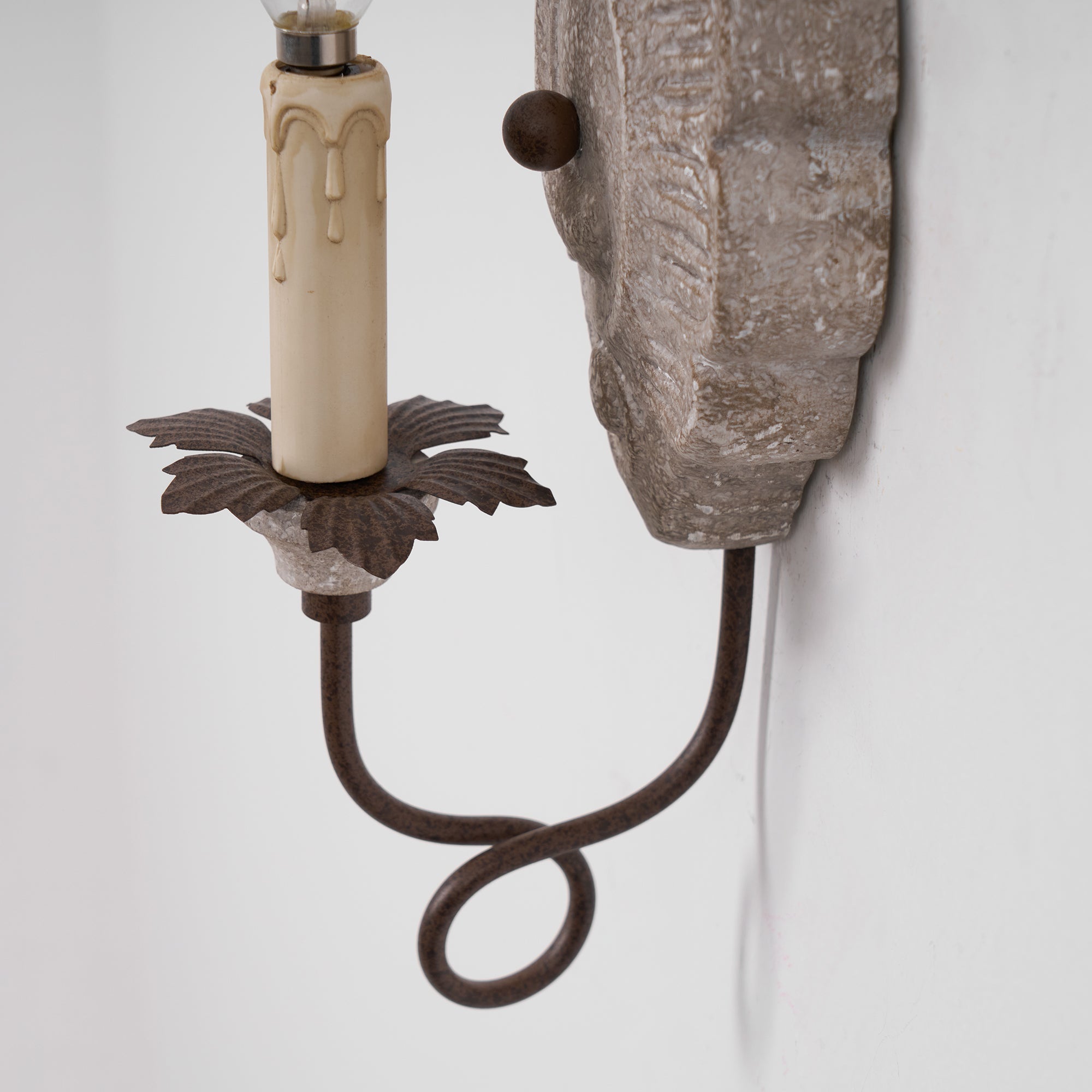 Melayton Vintage Wall Light