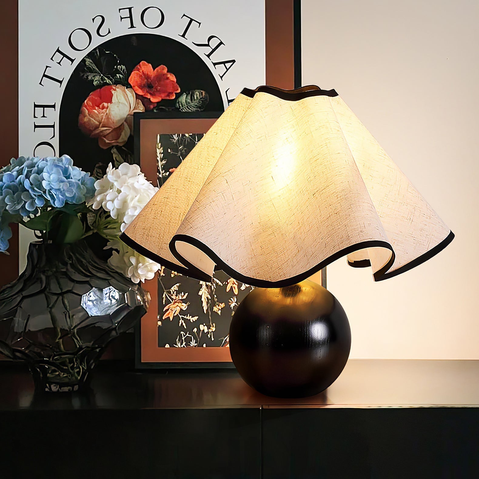 Melto Wave Table Lamp