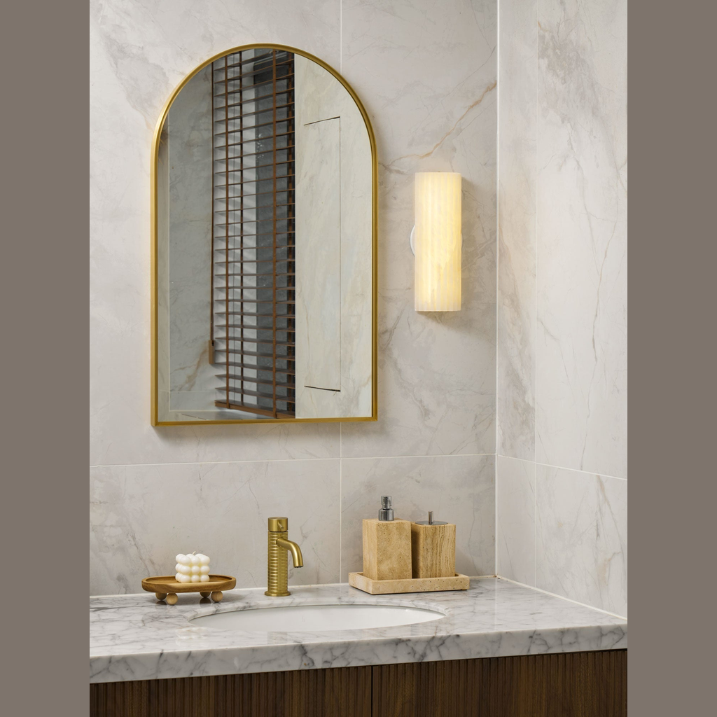 Solas Alabaster Wall Light