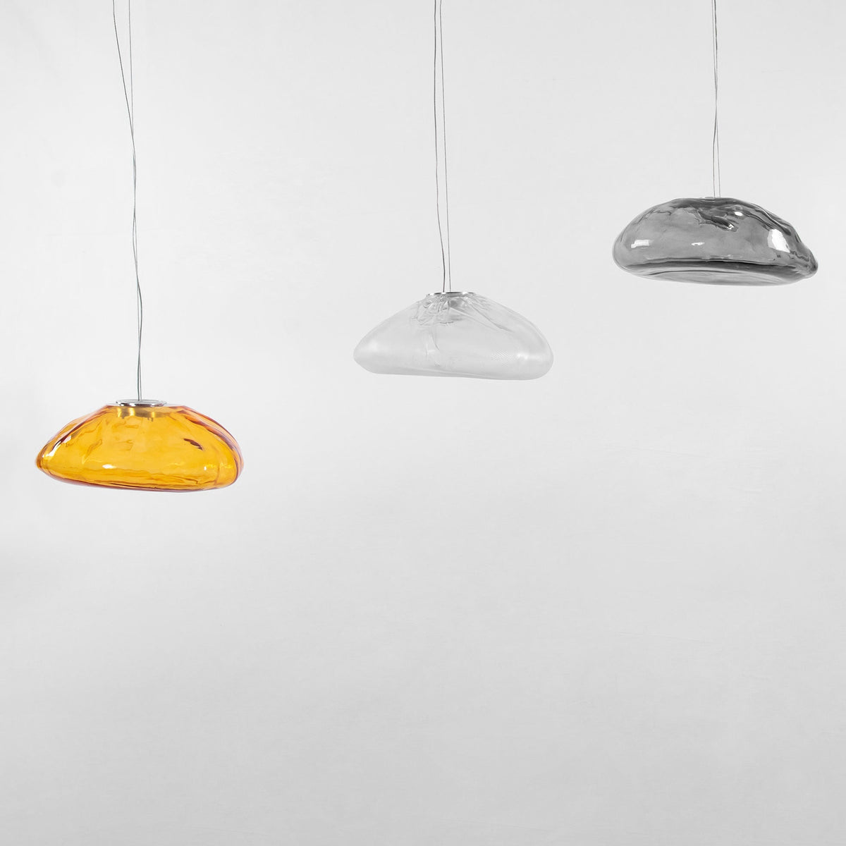 Neroera Sculptural Pendant Light