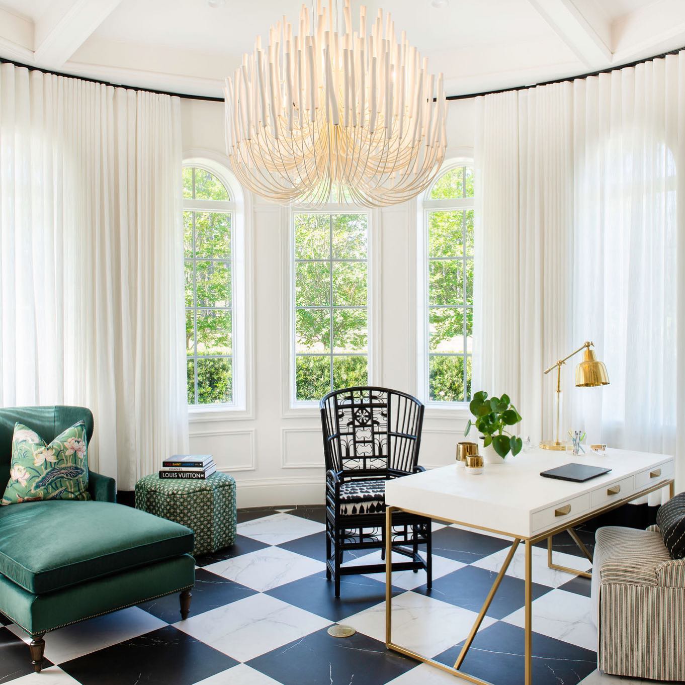 Kaibay Round Chandelier