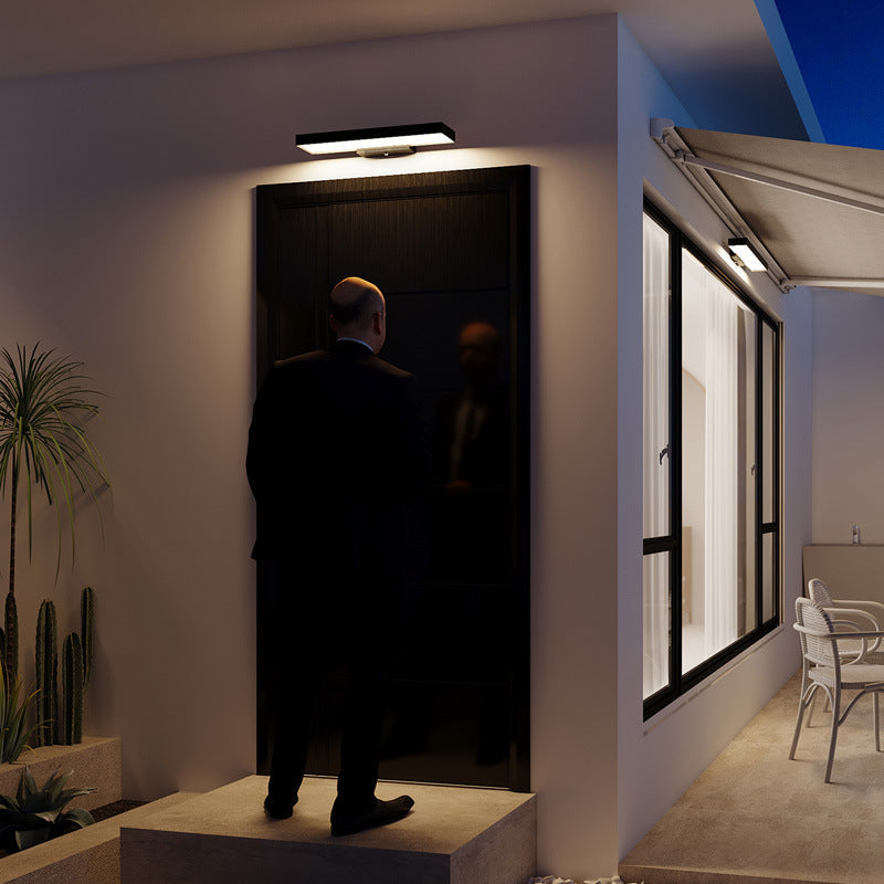 Jorinia Outdoor Wall Light