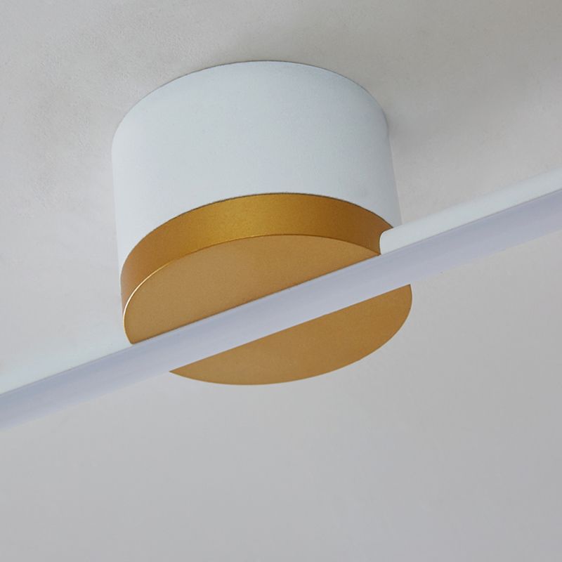 Yaraloa Linear Ceiling Light