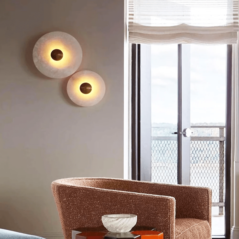 Nayra Alabaster Wall Lamp – detail 3