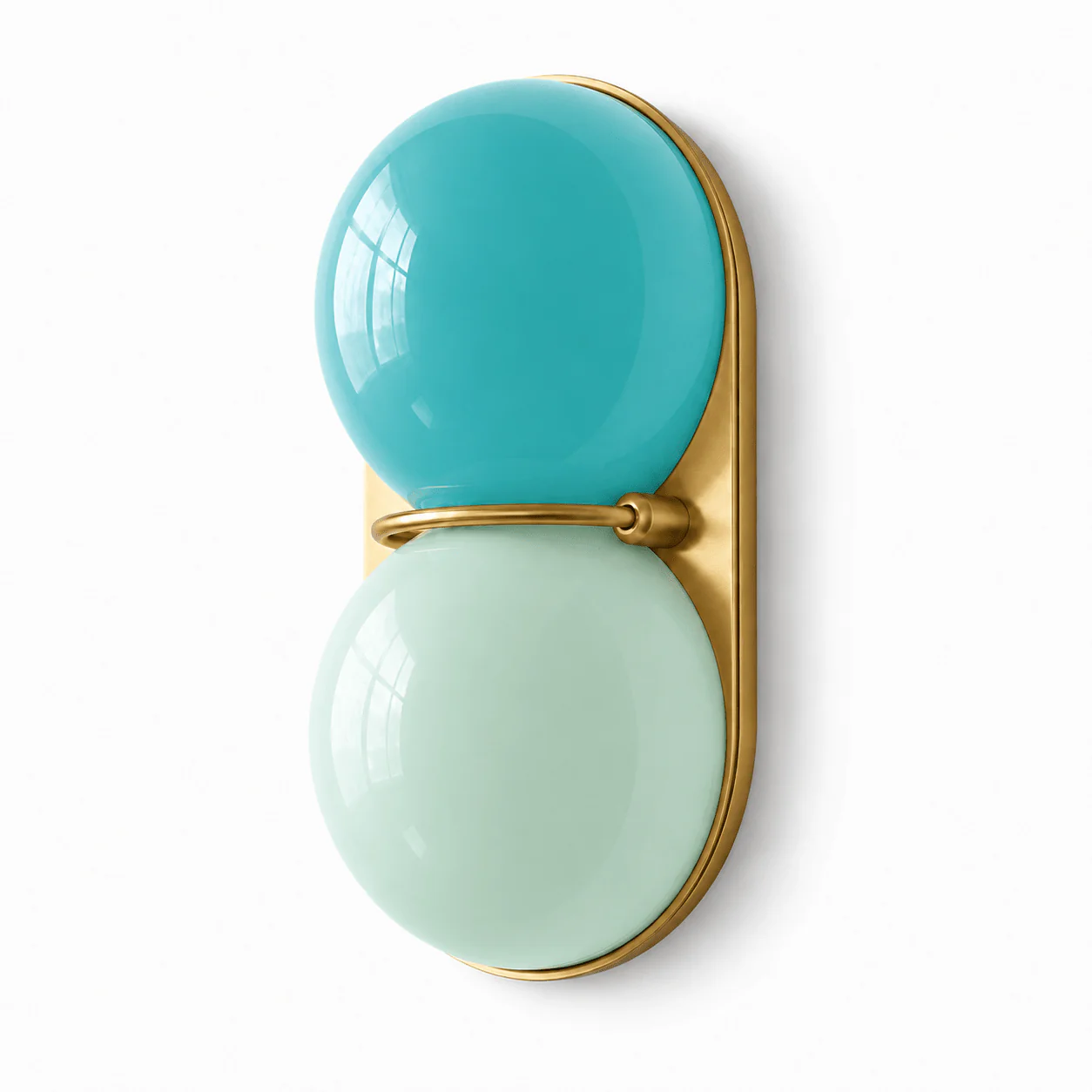 Akroia Wall Light