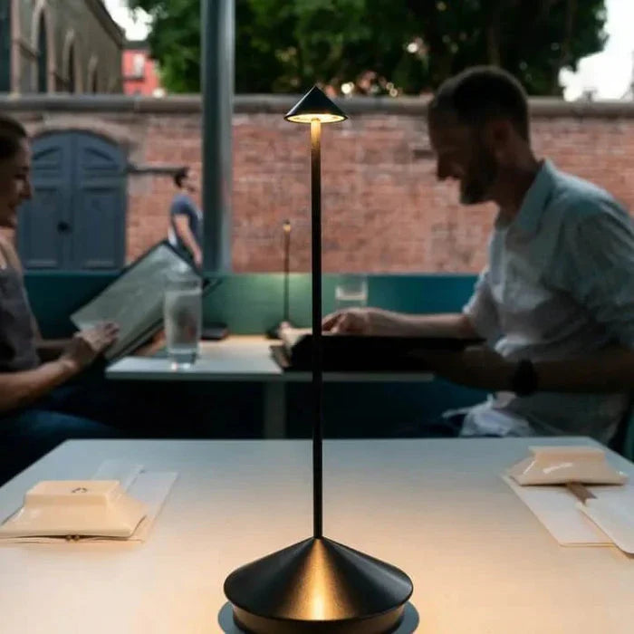Noaerum Cone Table Lamp