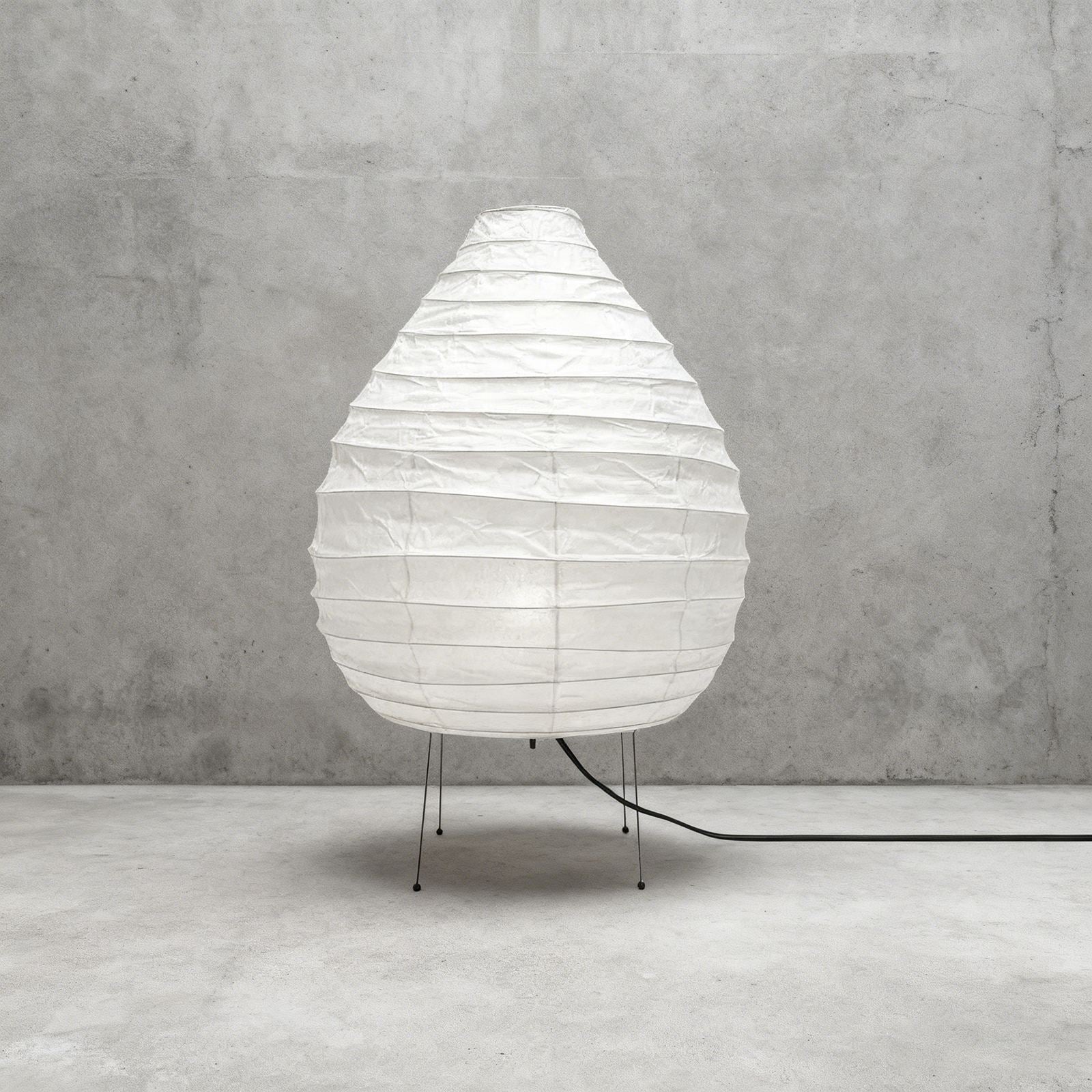 Evere Table Lamp