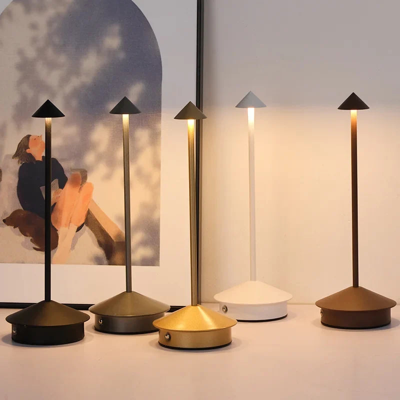 Noaerum Cone Table Lamp
