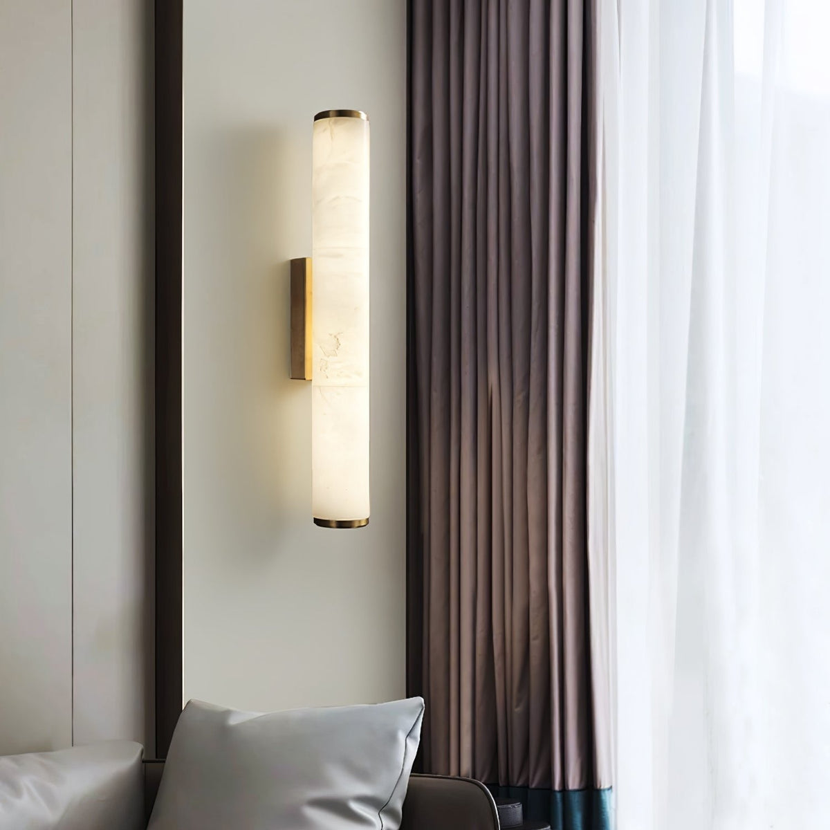 Arven Minimalist Wall Light