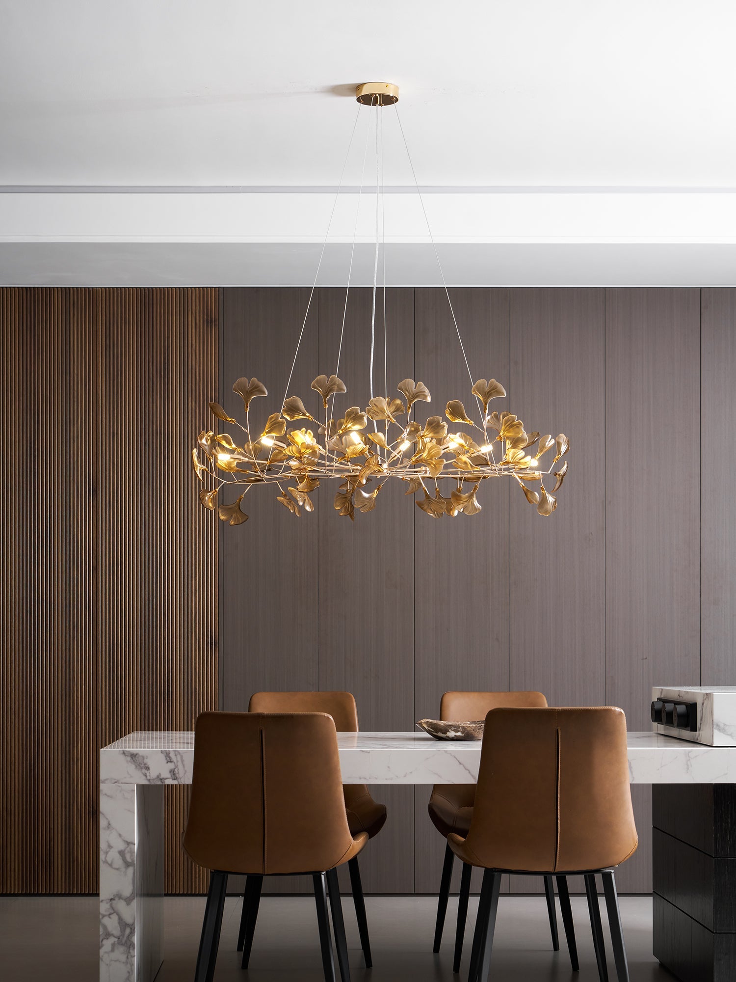Paxario Chandelier