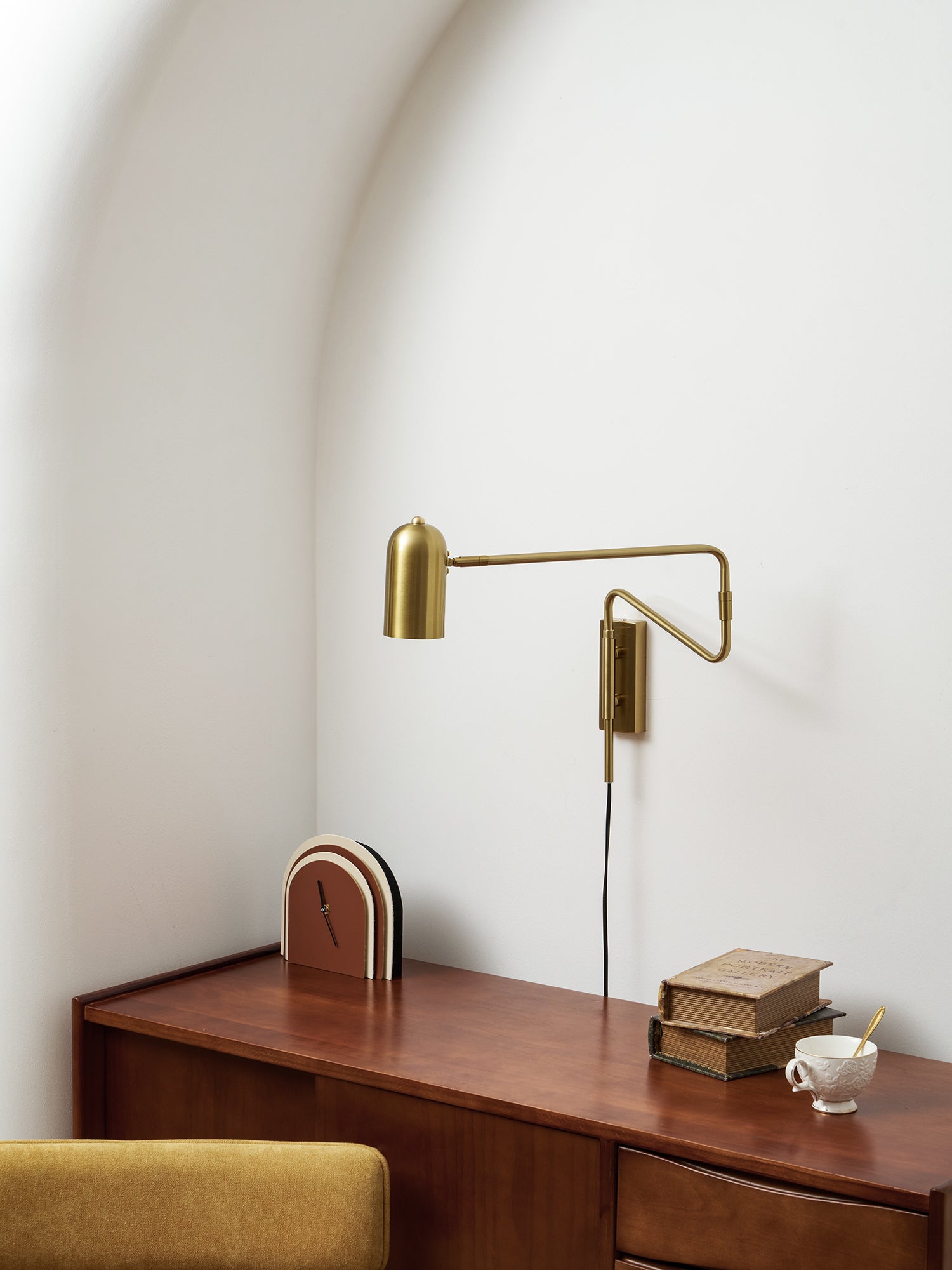 Paxdenko Adjustable Wall Light