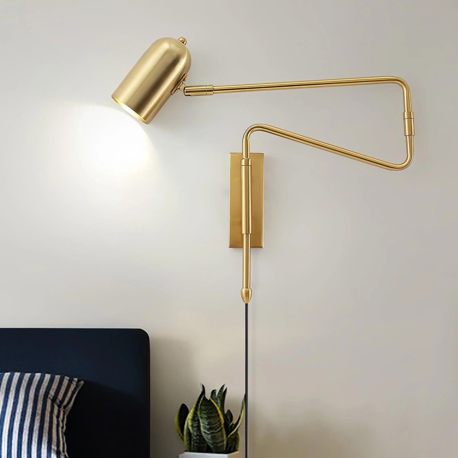 Paxdenko Adjustable Wall Light