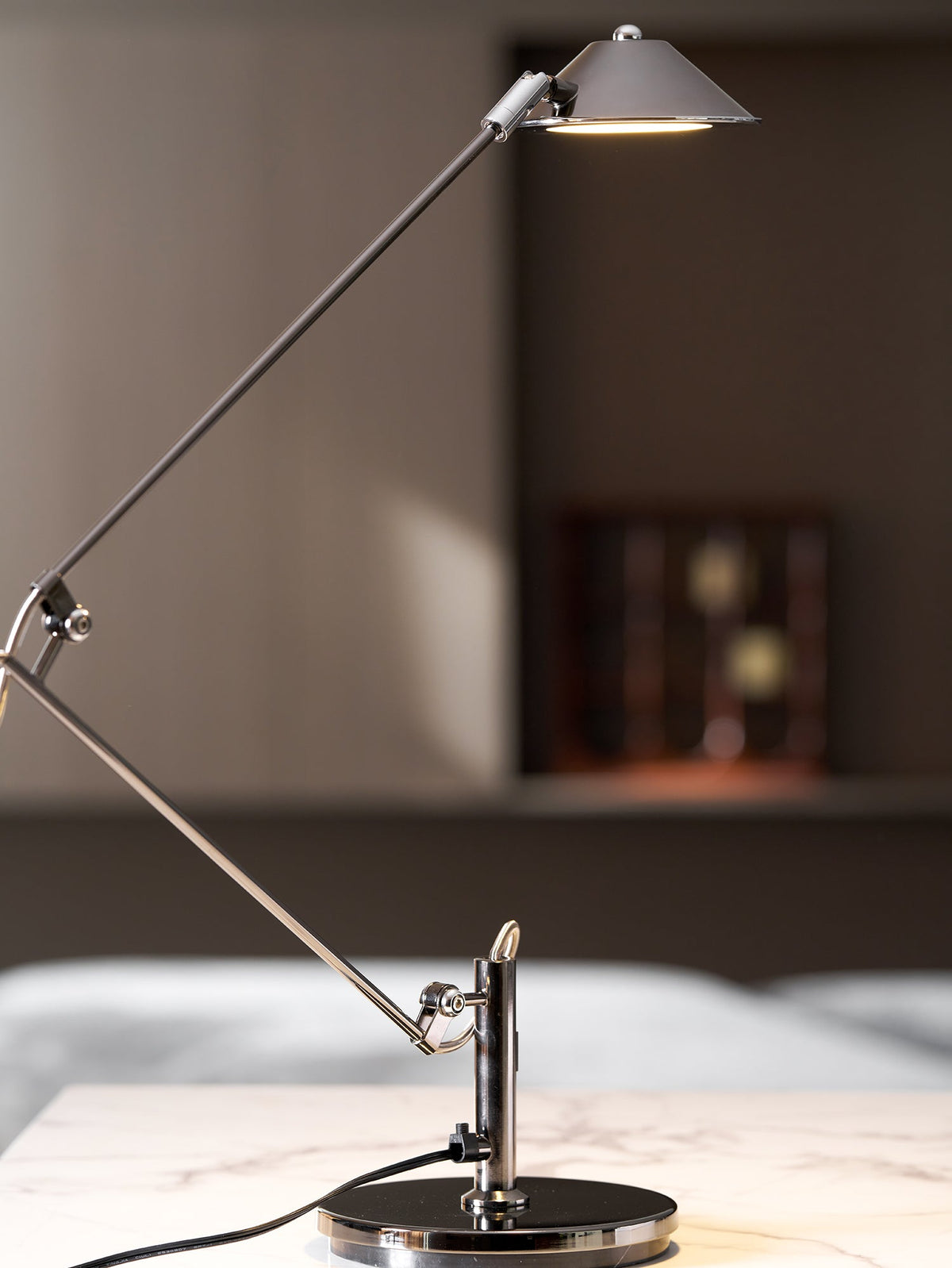 Adjustable Black Office Task Lamp – detail 32