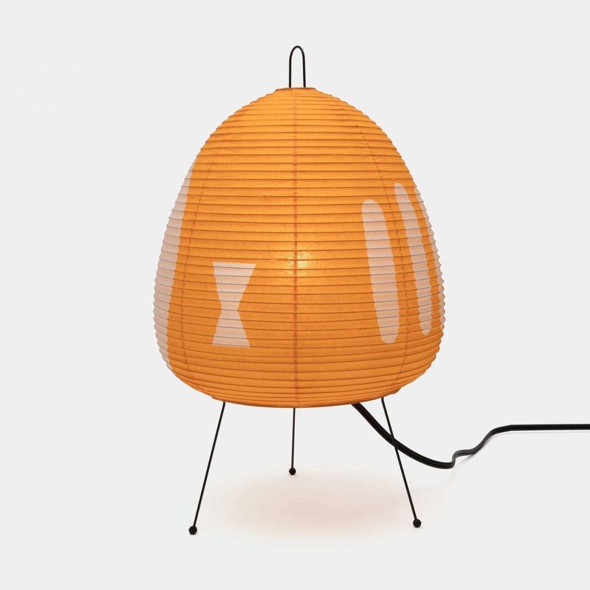 Camelum Table Lamp