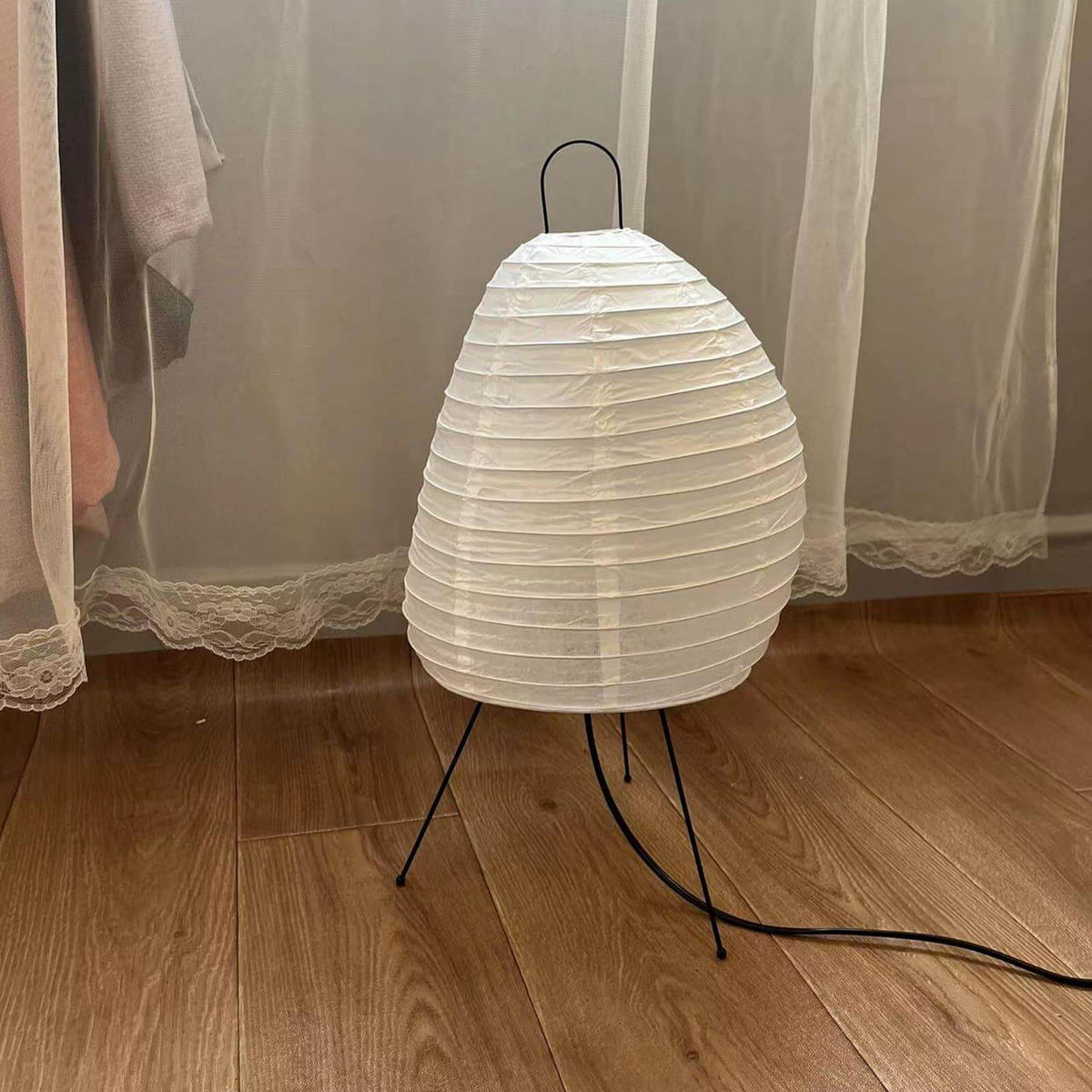 Rovevi Table Lamp