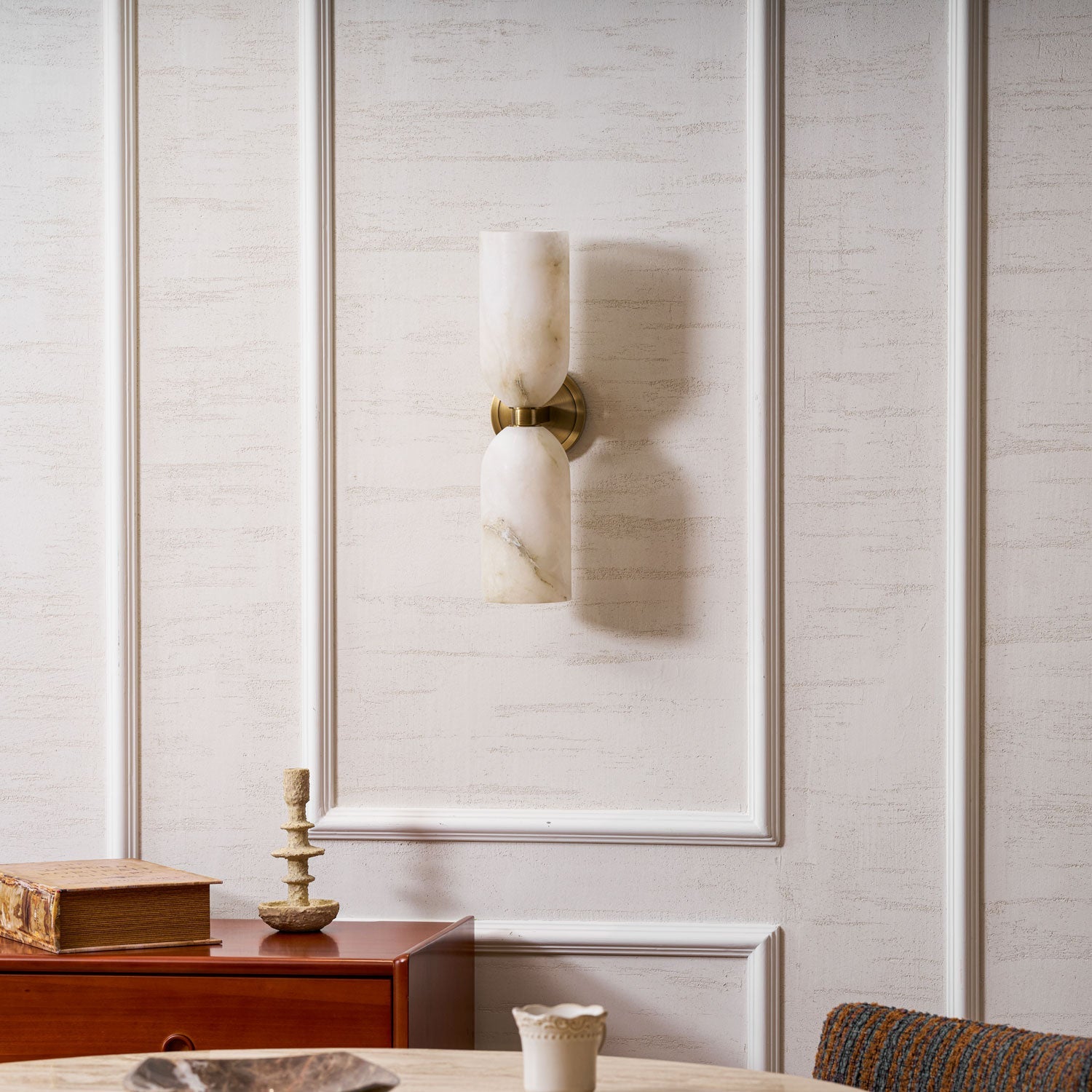 Liova Alabaster Wall Light