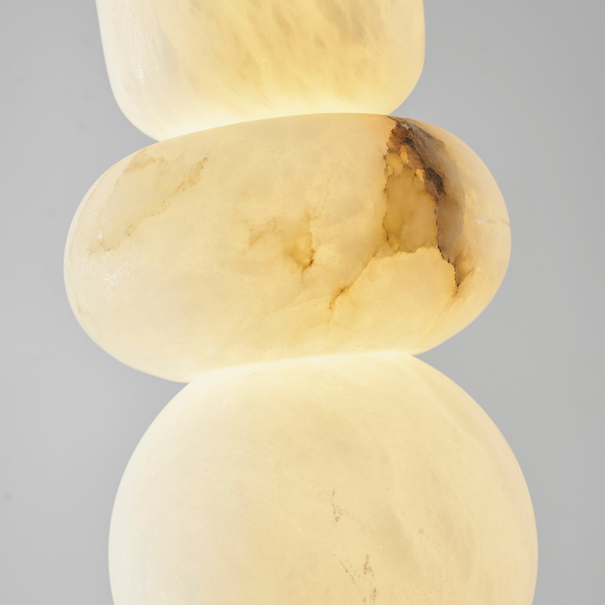 Reefis Alabaster Pendant Light