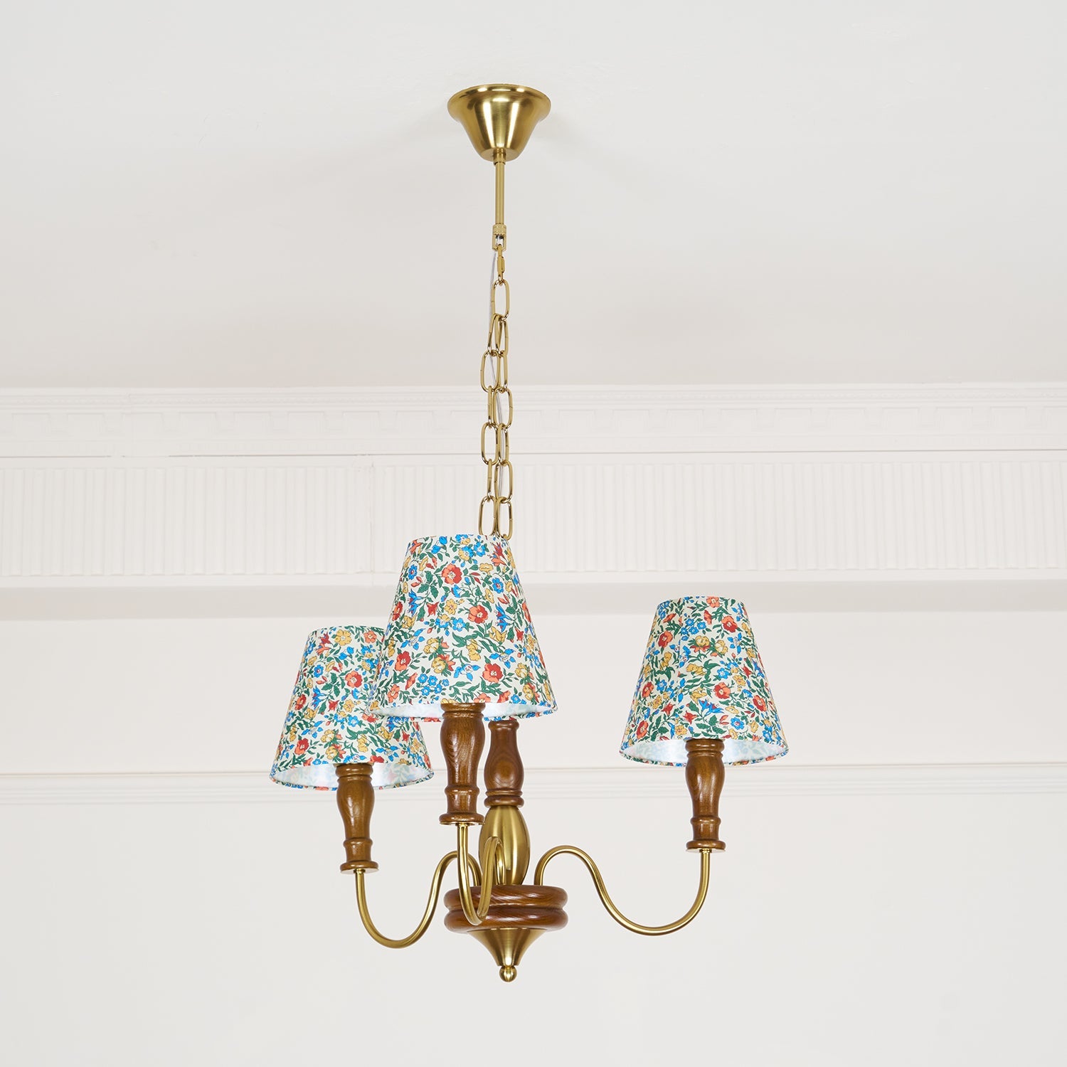 Valeiobay Floral Chandelier